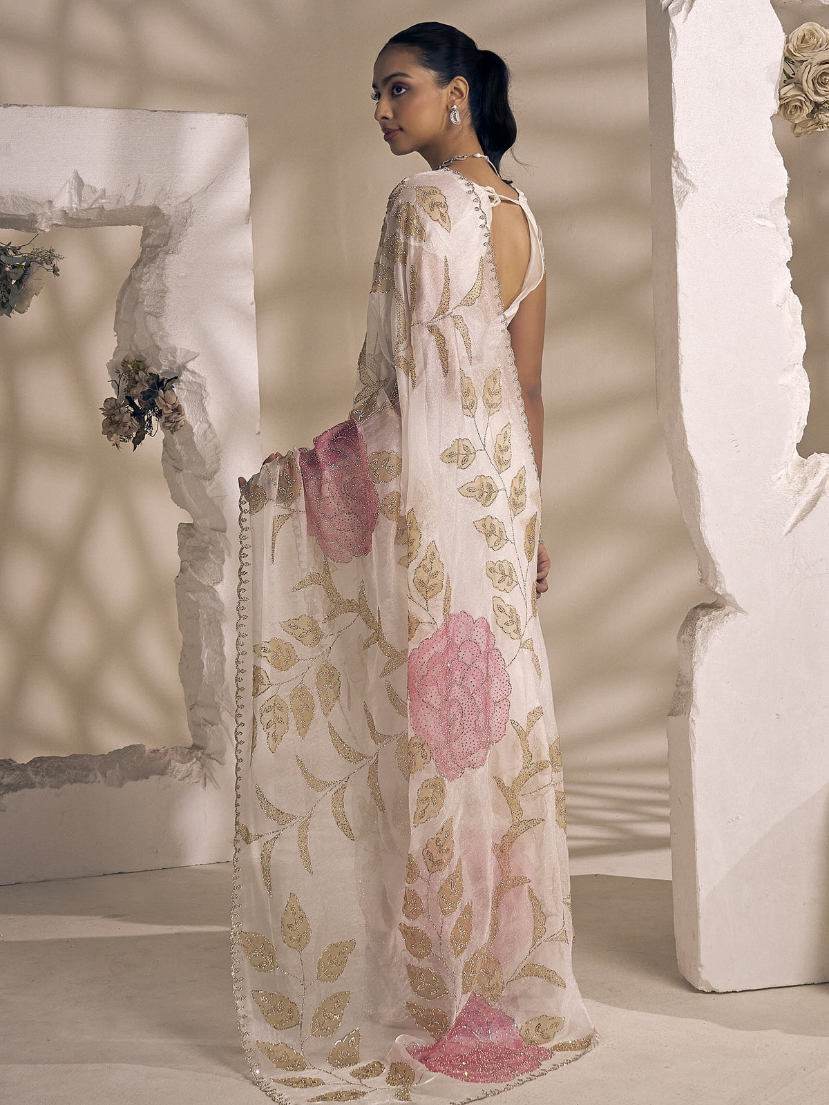 Off White organza saree view 3