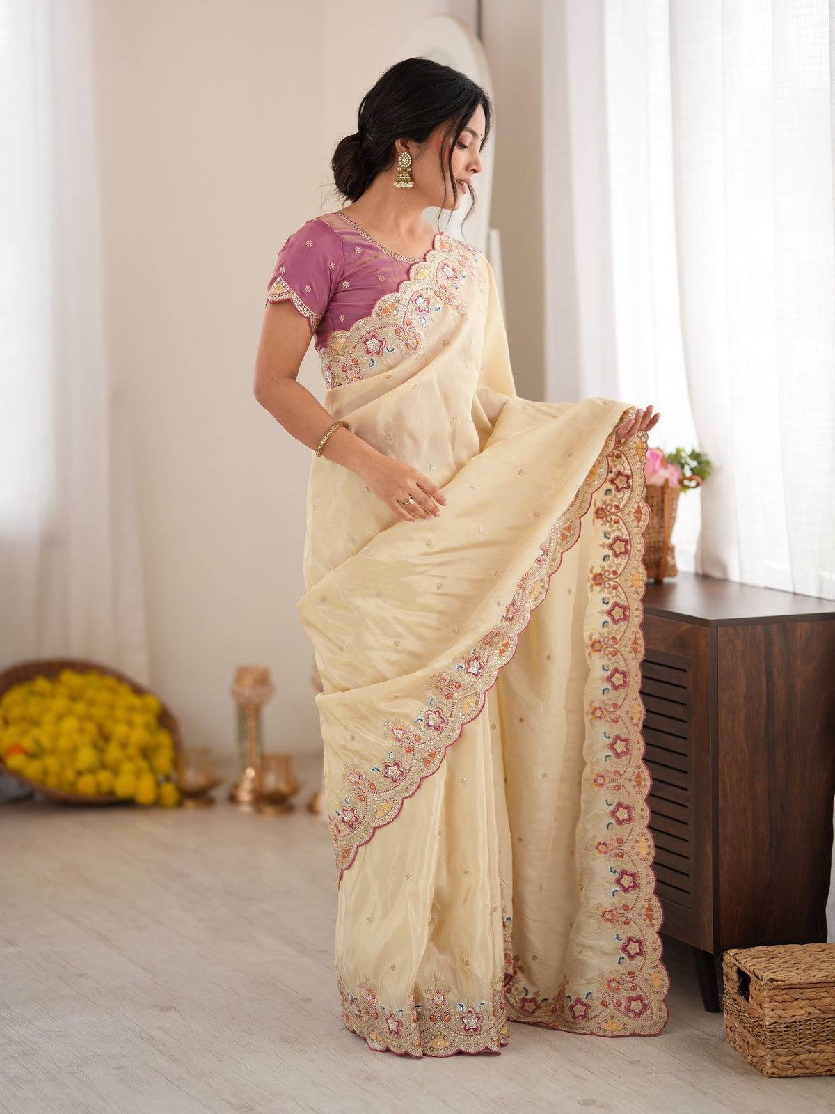 Off White Satin saree – detail view 1
