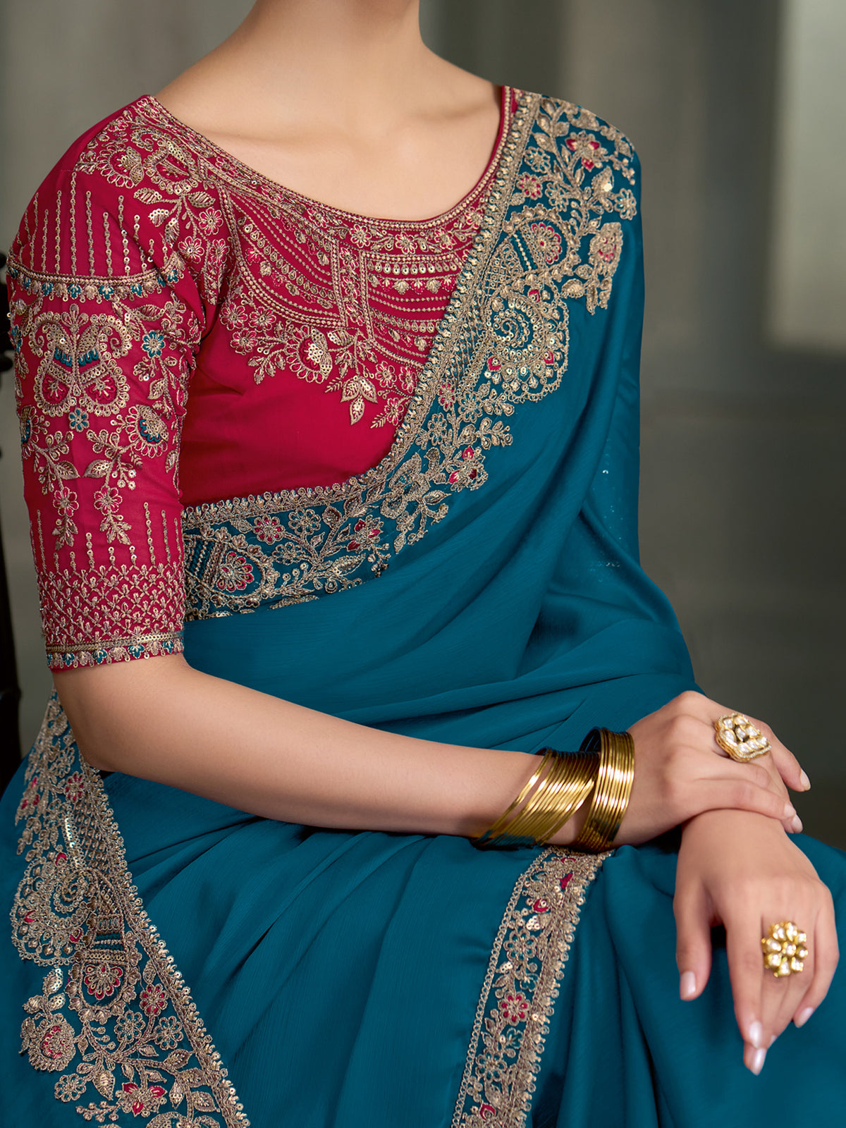 Teal Blue Crepe saree – detail view 3