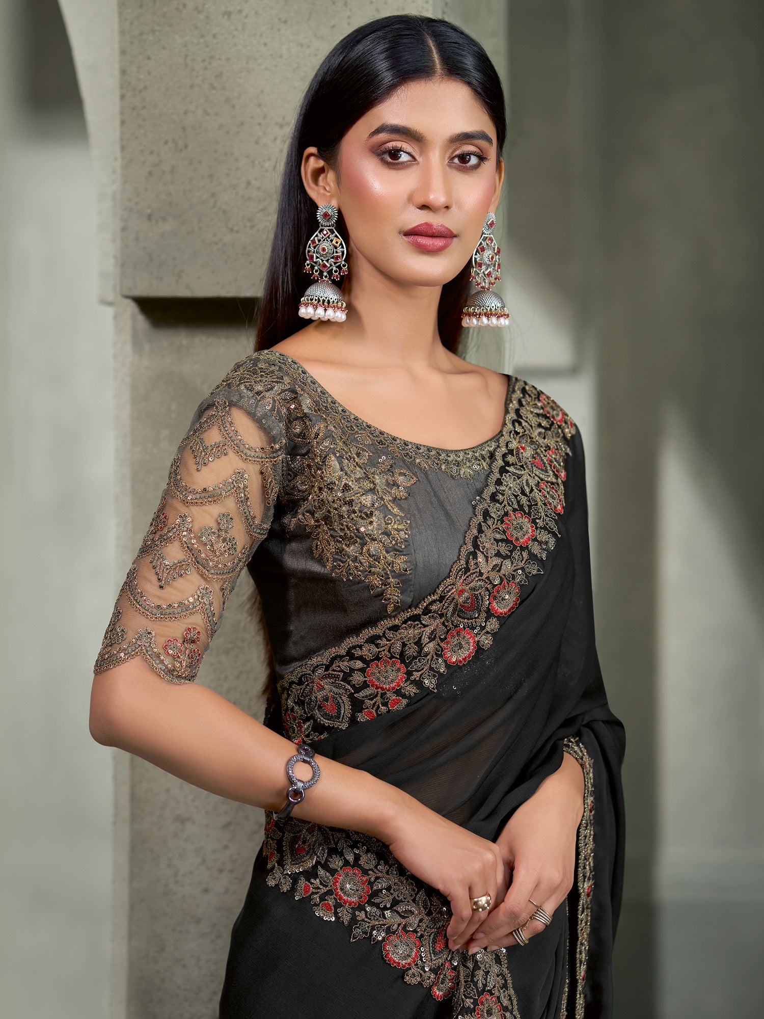Black Chiffon saree – detail view 1