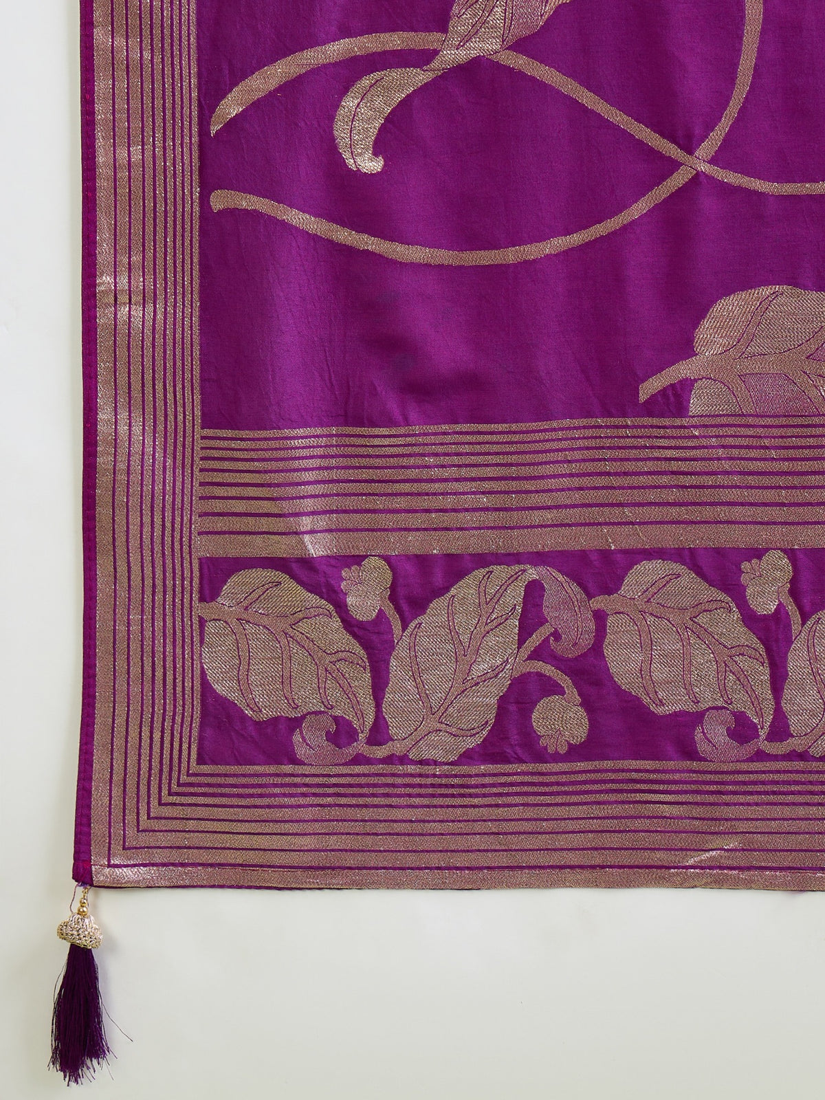Purple Silk Blend saree – detail view 4
