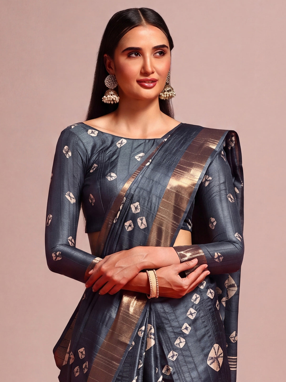Grey Silk Blend saree – detail view 4