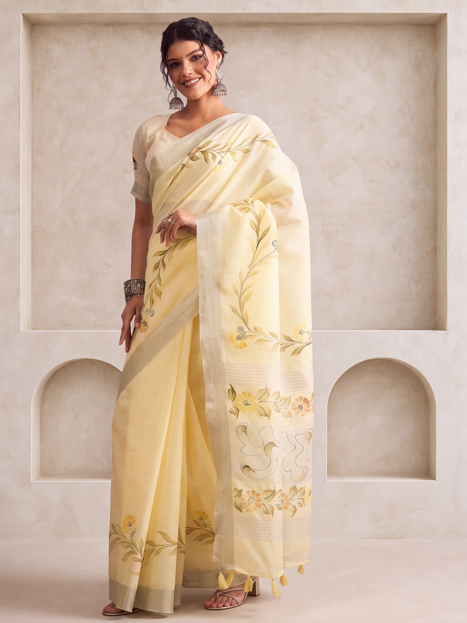 Lemon Yellow Linen saree – detail view 2