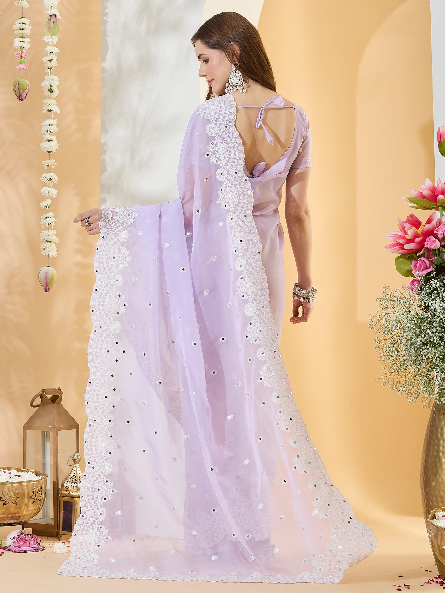 Lavender Organza saree – detail view 1