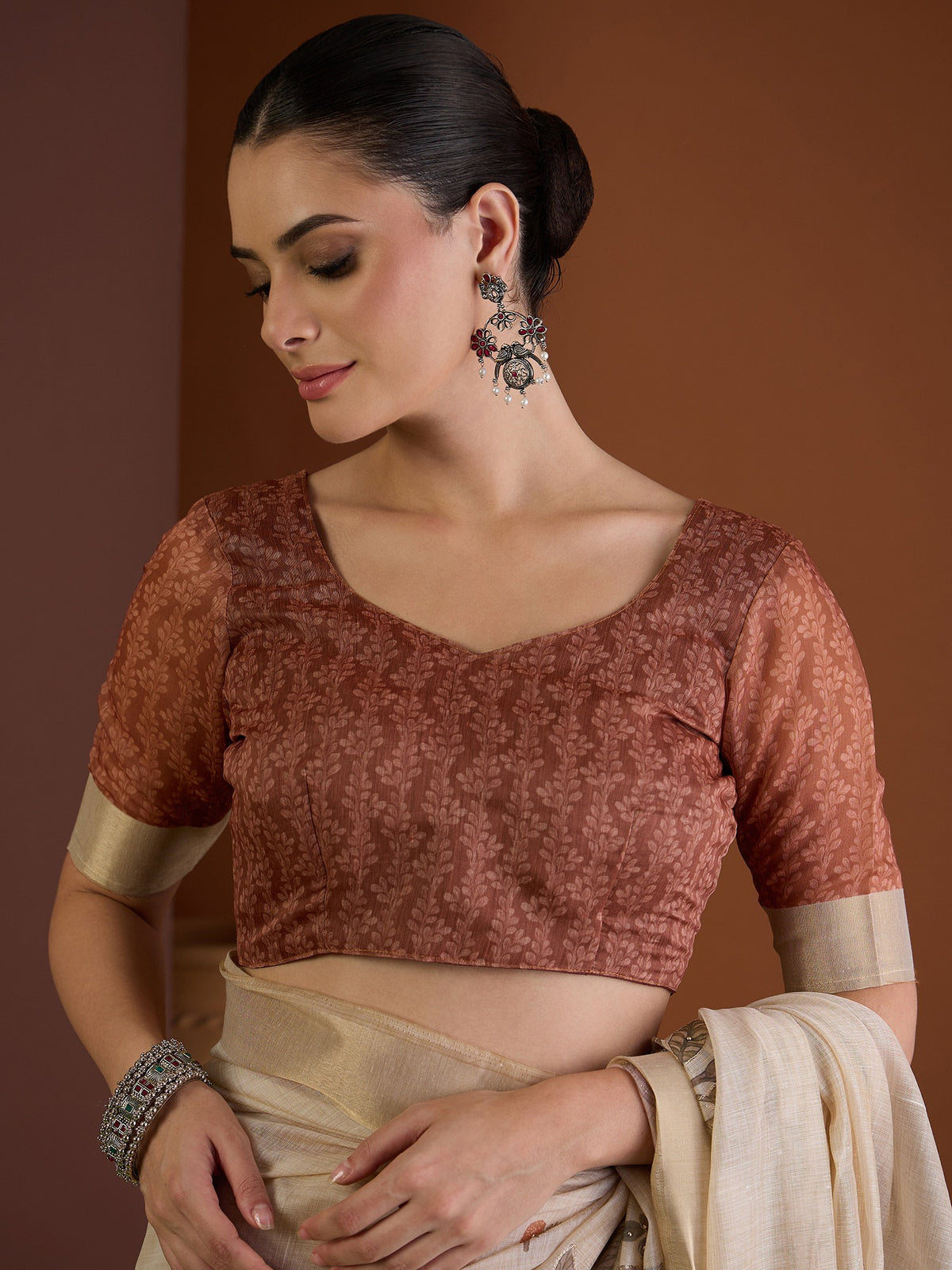 Beige linen blend saree view 1