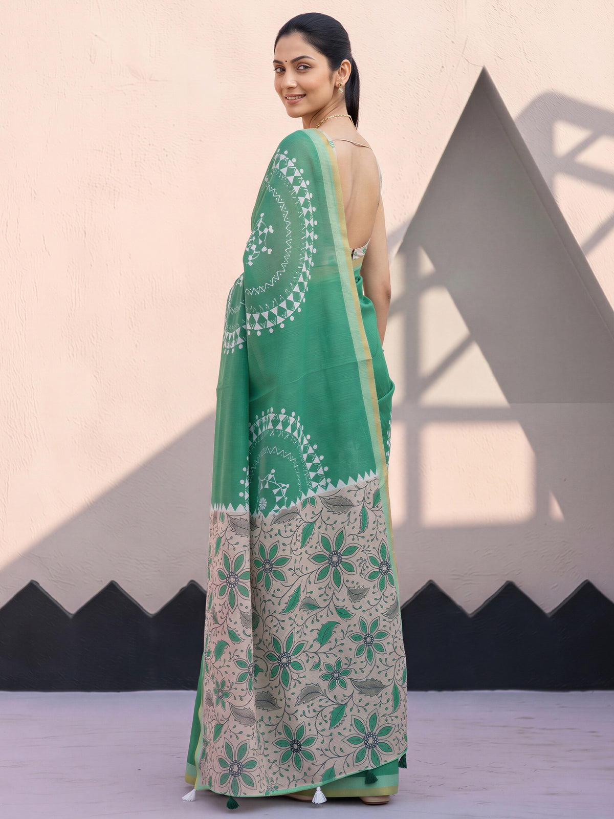 Light Green Cotton Blend saree – detail view 1