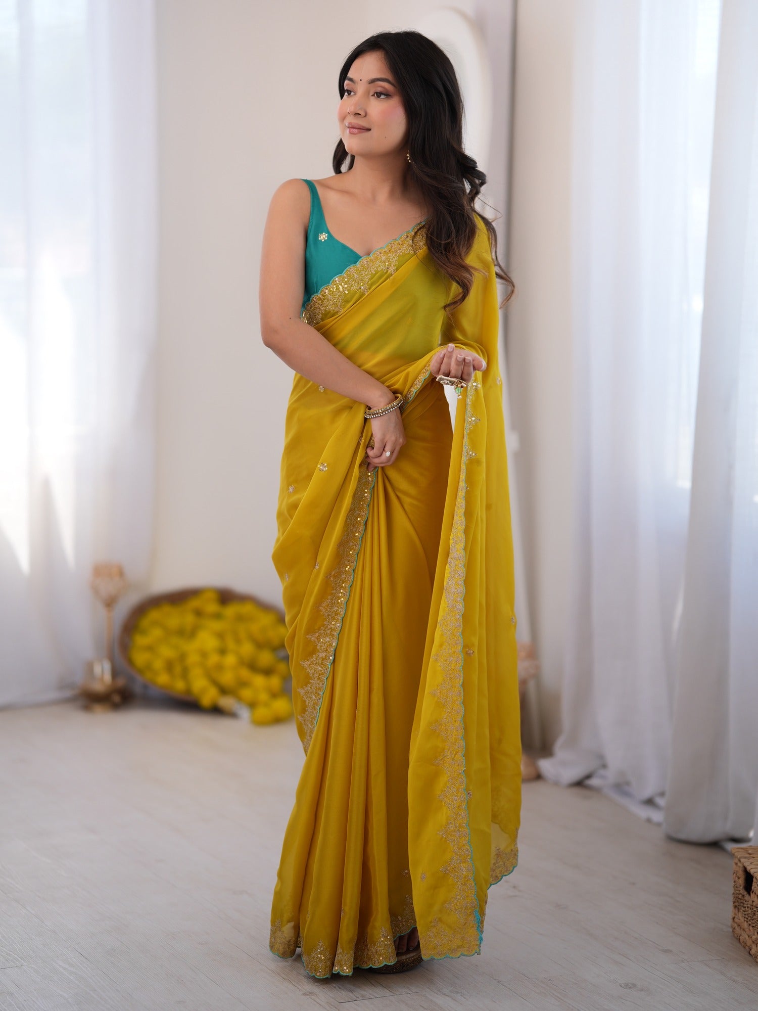 Yellow Georgette saree – detail view 2