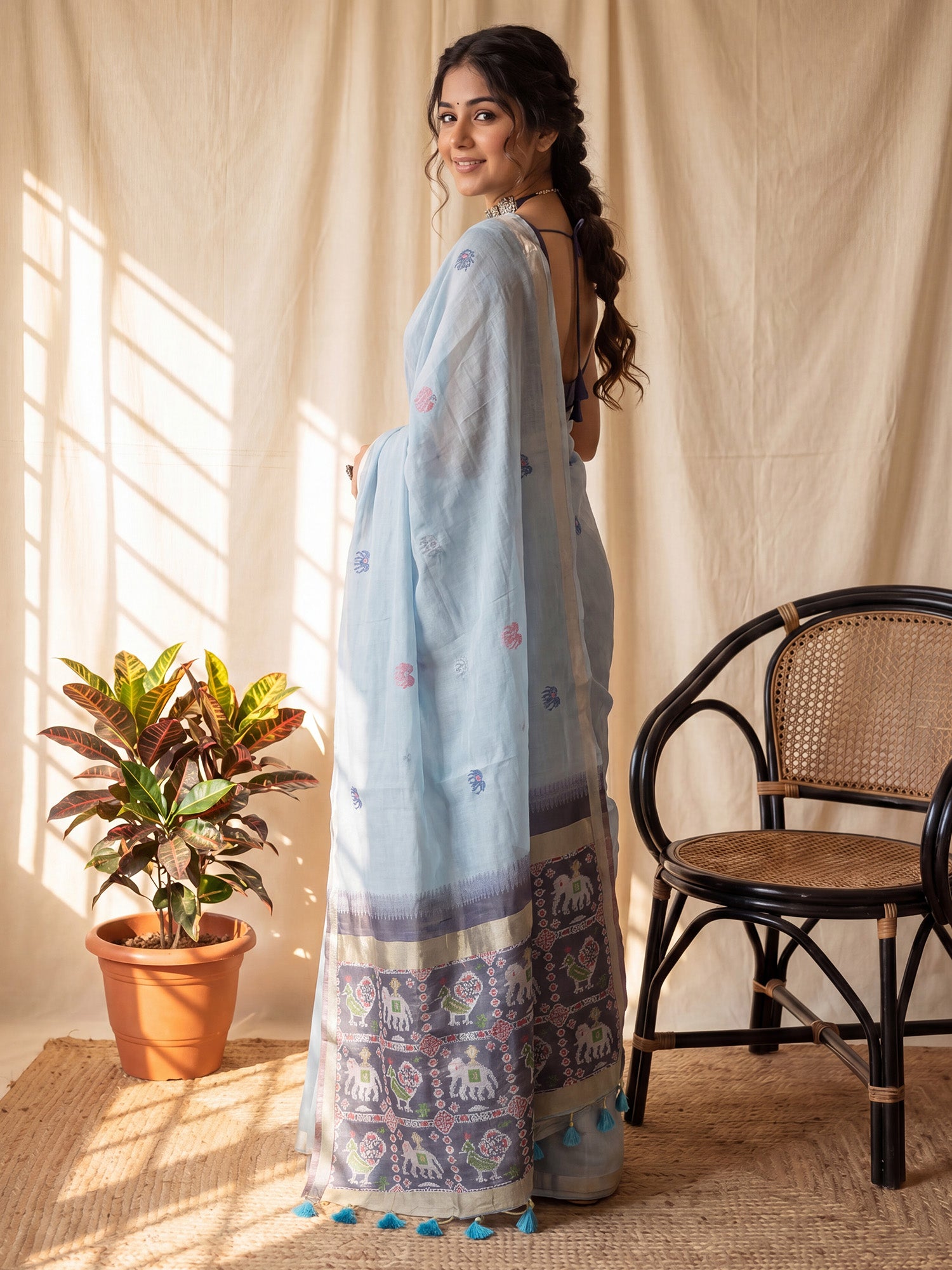 Light Blue Cotton saree – detail view 1