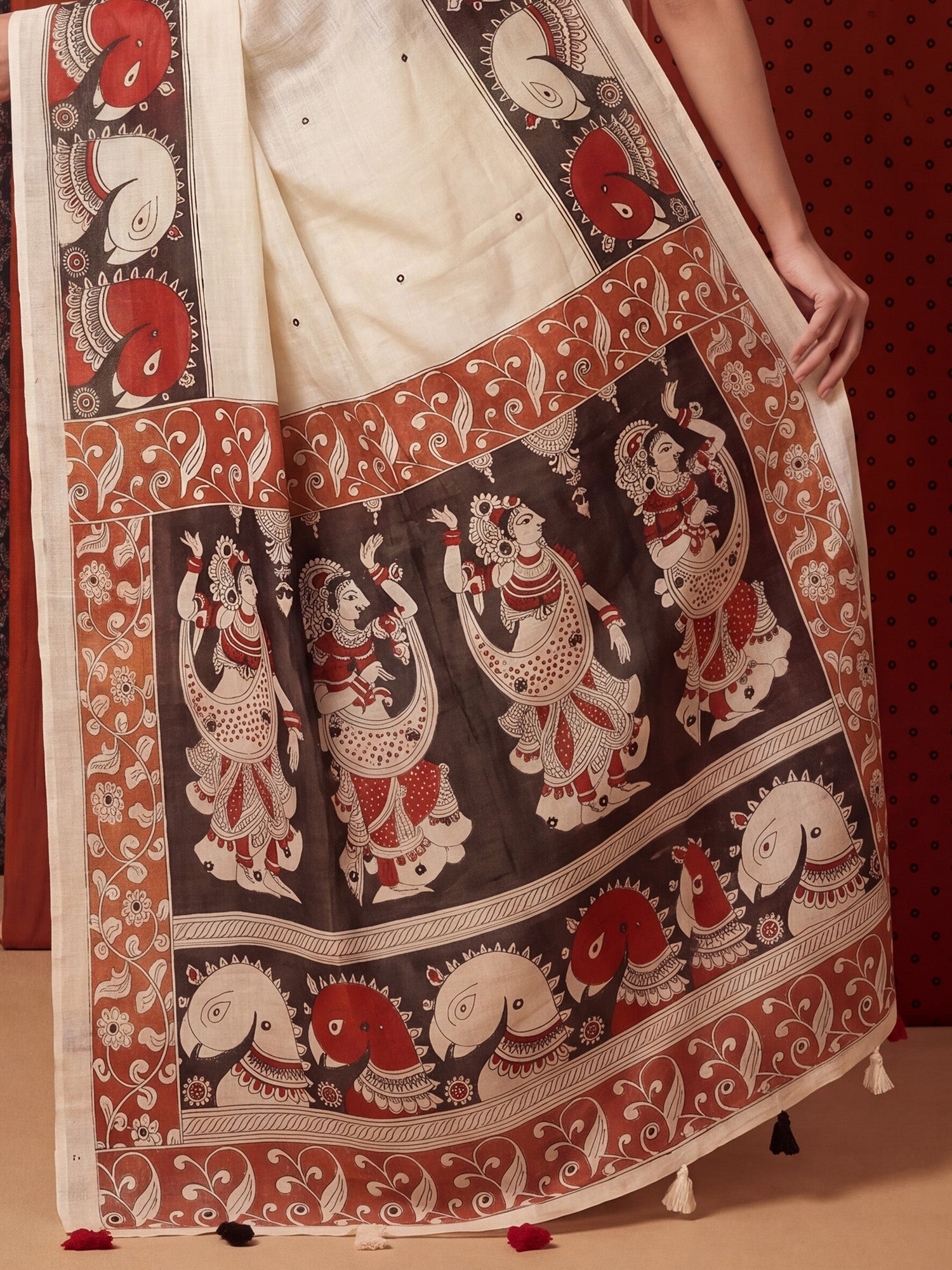 Off White Linen saree – detail view 5