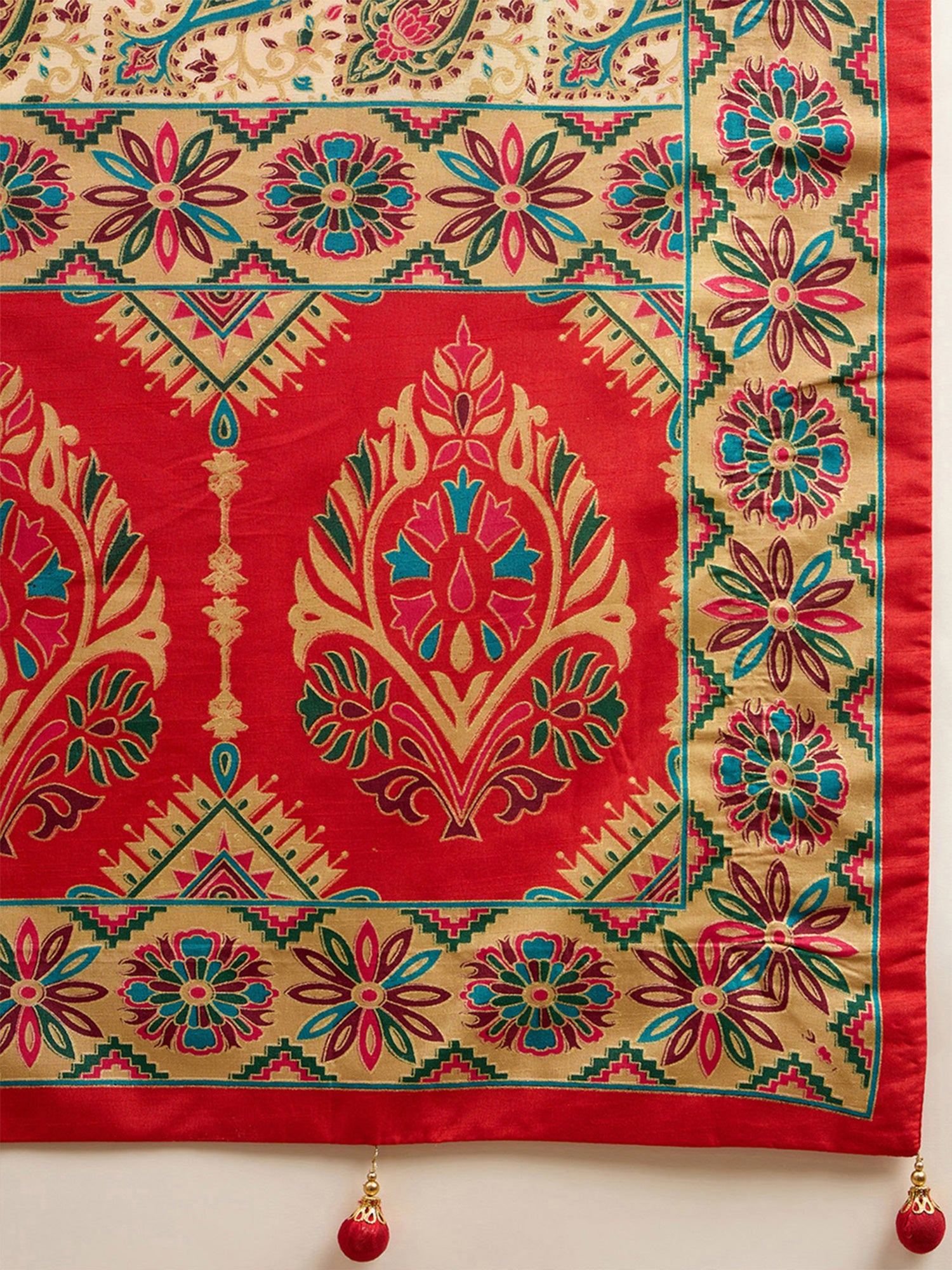 Red Silk Blend saree – detail view 5