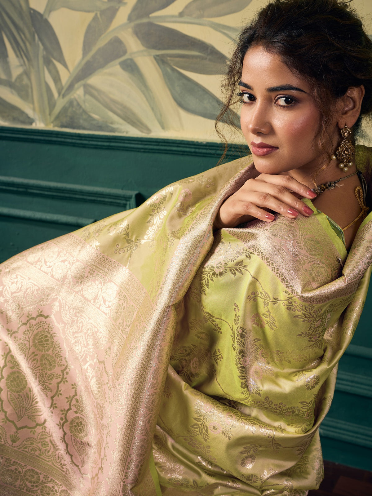 Lime Green Banarasi Silk saree – detail view 1
