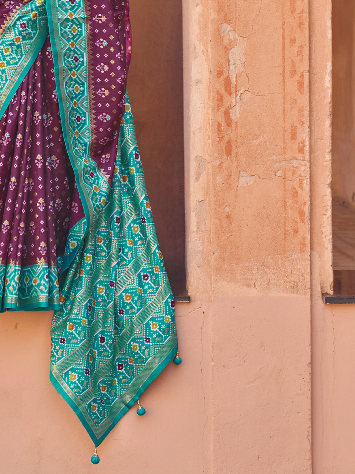 Purple Silk Blend saree – detail view 4
