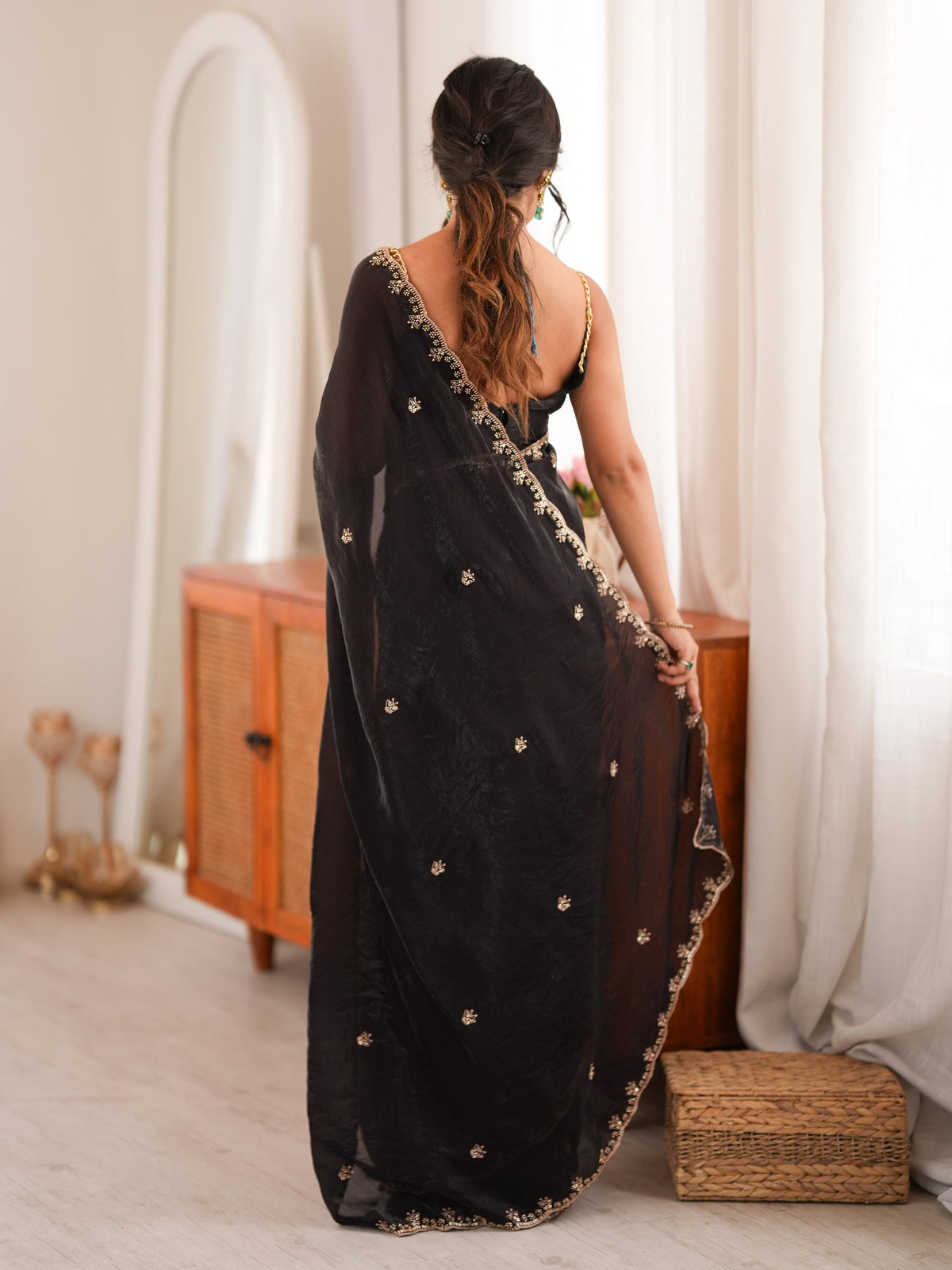 Black Satin saree – detail view 2