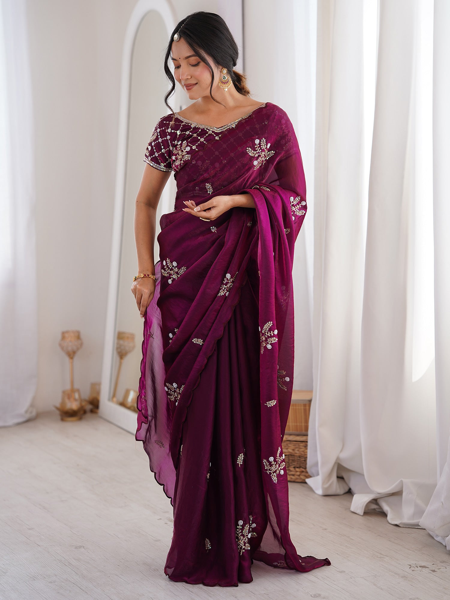 Purple Satin saree – detail view 3