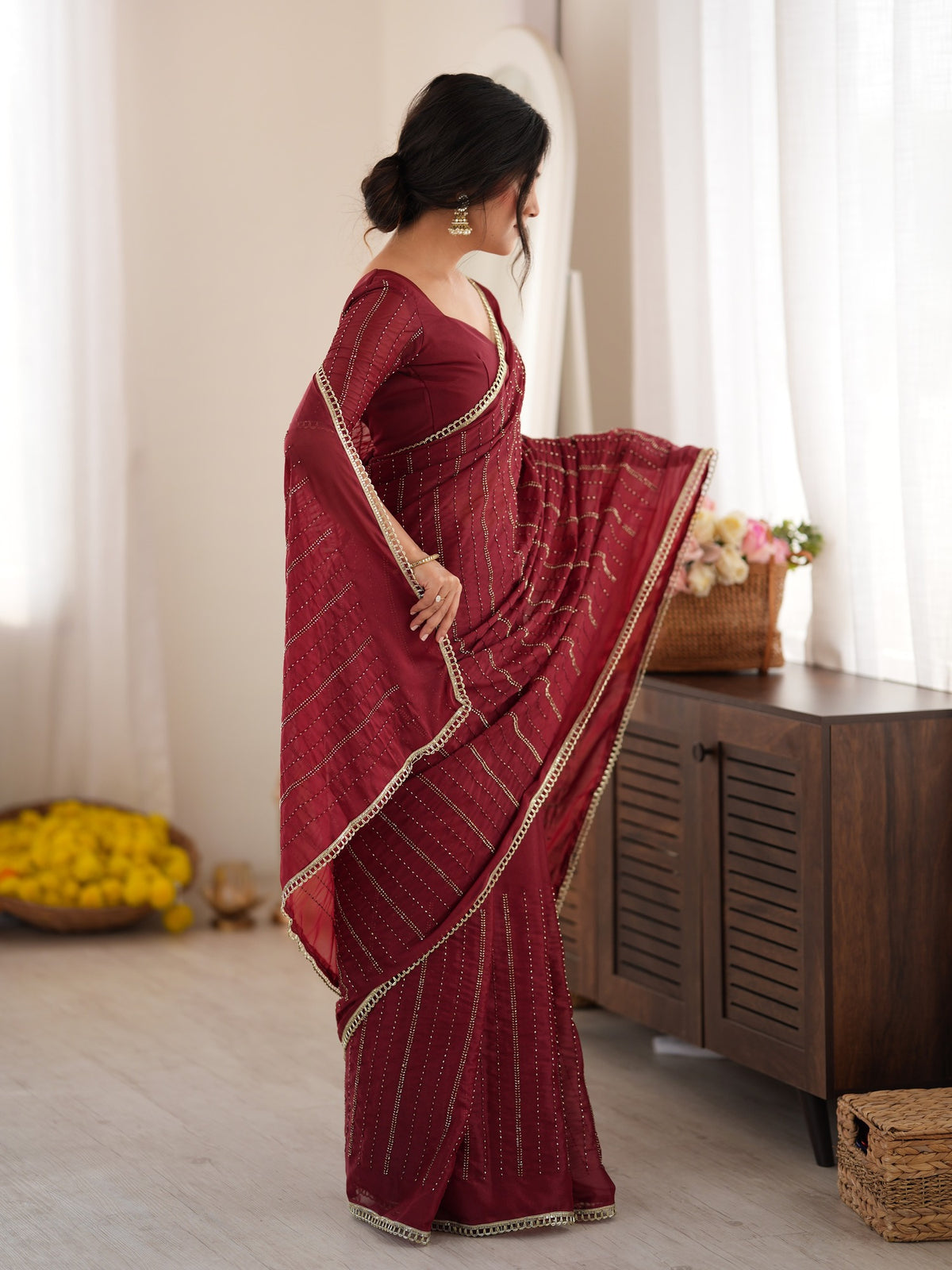 Maroon Georgette saree – detail view 2