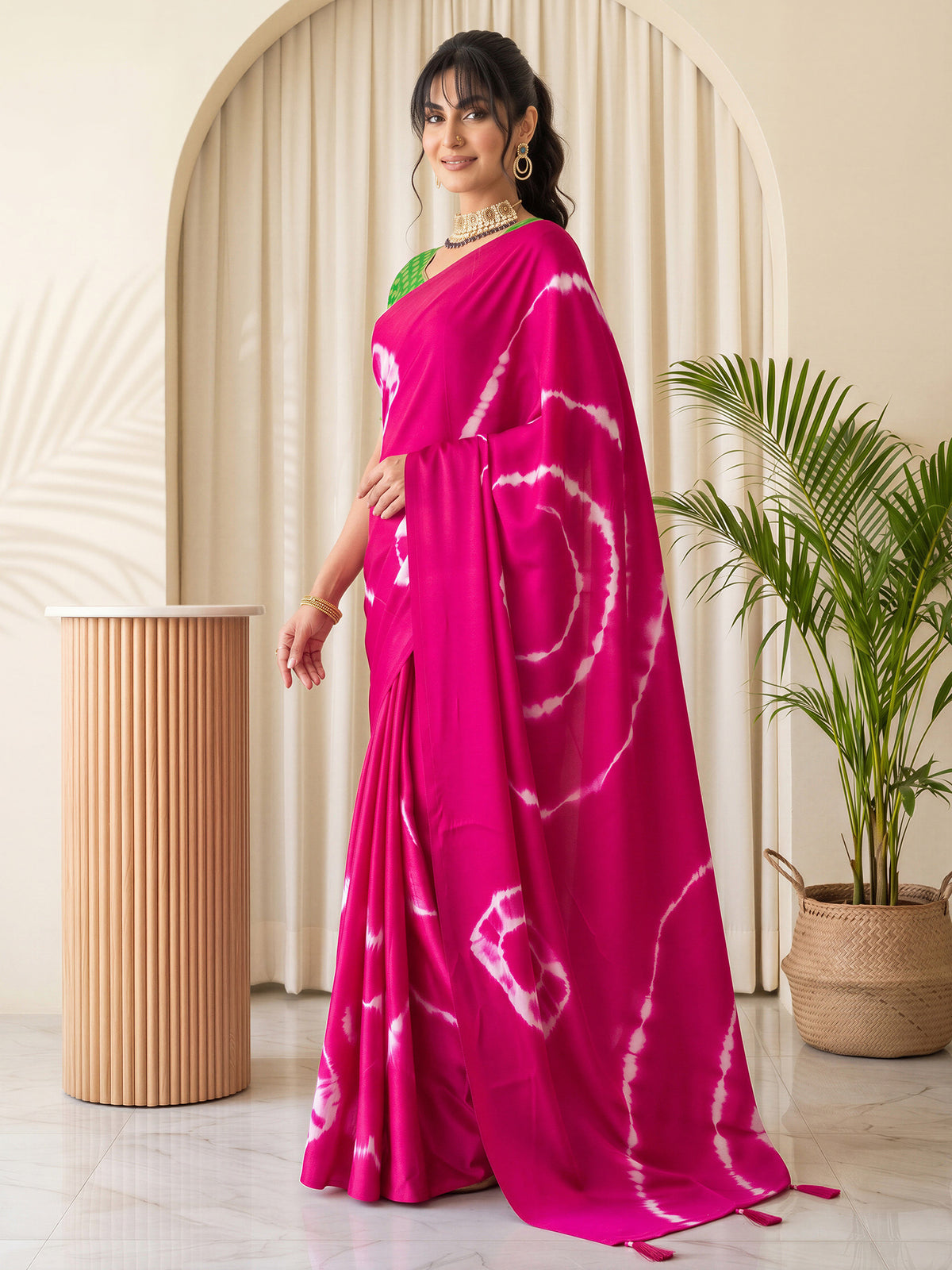 Pink Satin Silk saree – detail view 2