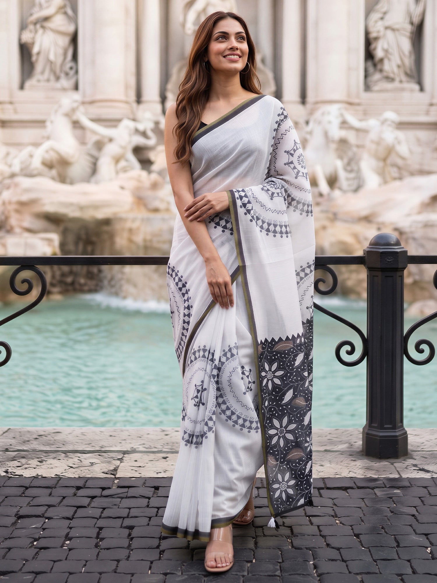 White Cotton Blend saree – detail view 3