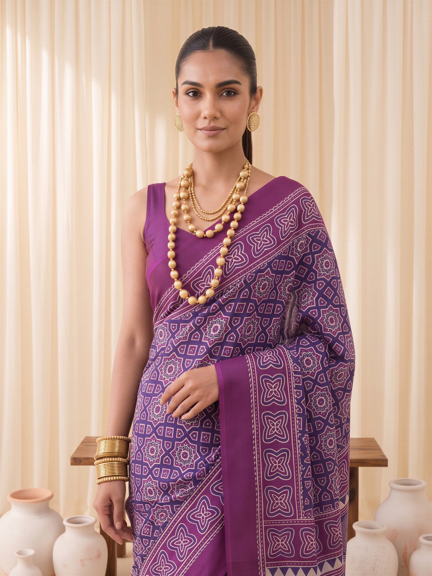 Purple Crepe saree – detail view 3