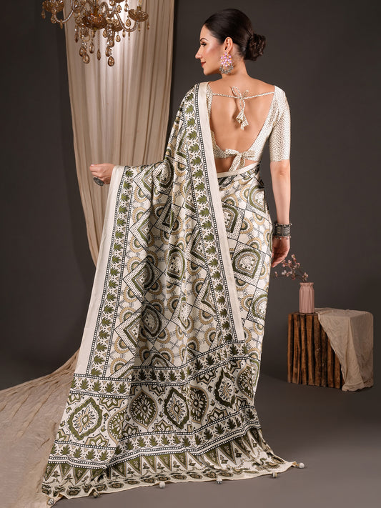 Off White Satin saree – detail view 1