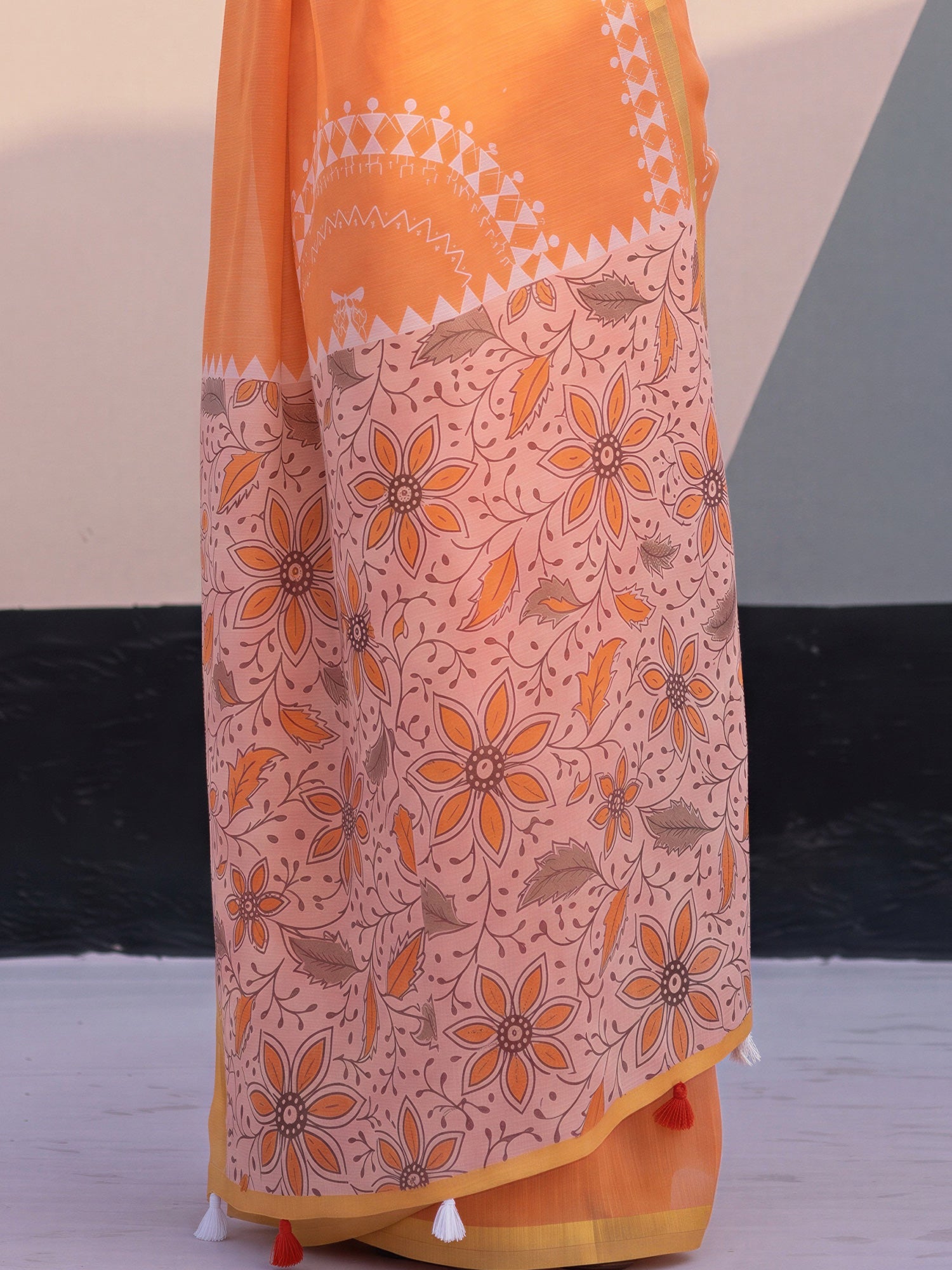 Orange Cotton Blend saree – detail view 5