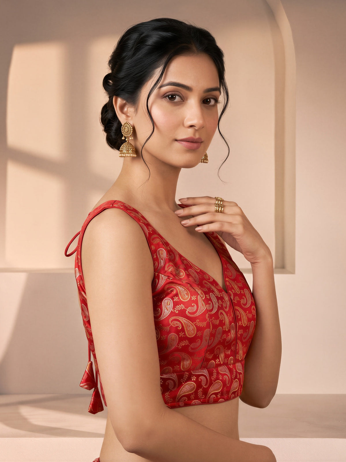 Red woven brocade silk blend sleeveless readymade saree blouse with v neck view 2