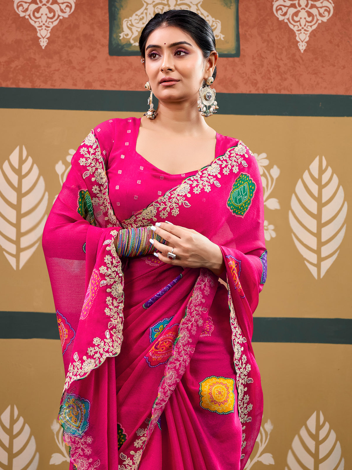 Pink Chiffon saree – detail view 2