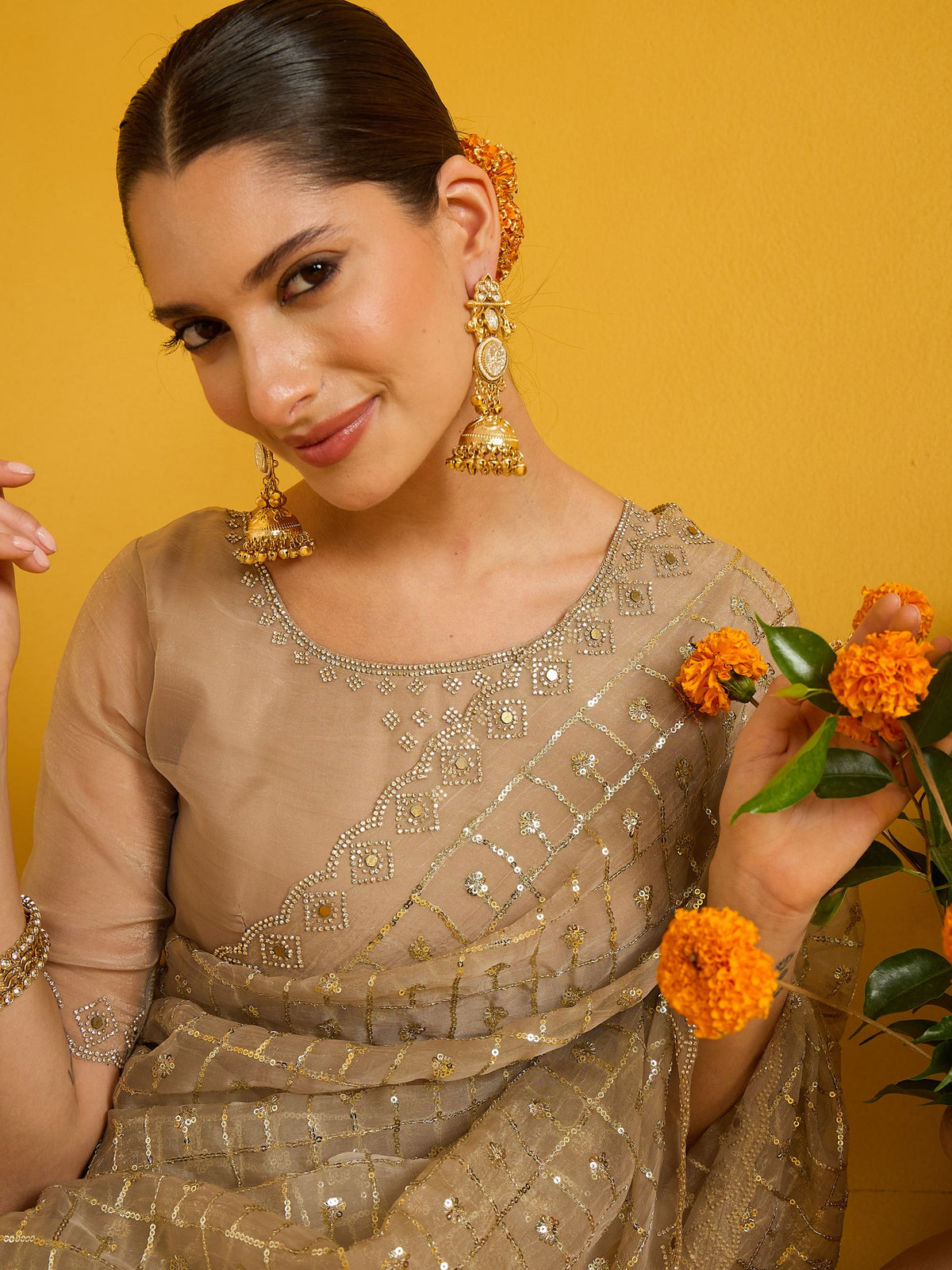 Beige Soft Silk saree – detail view 3