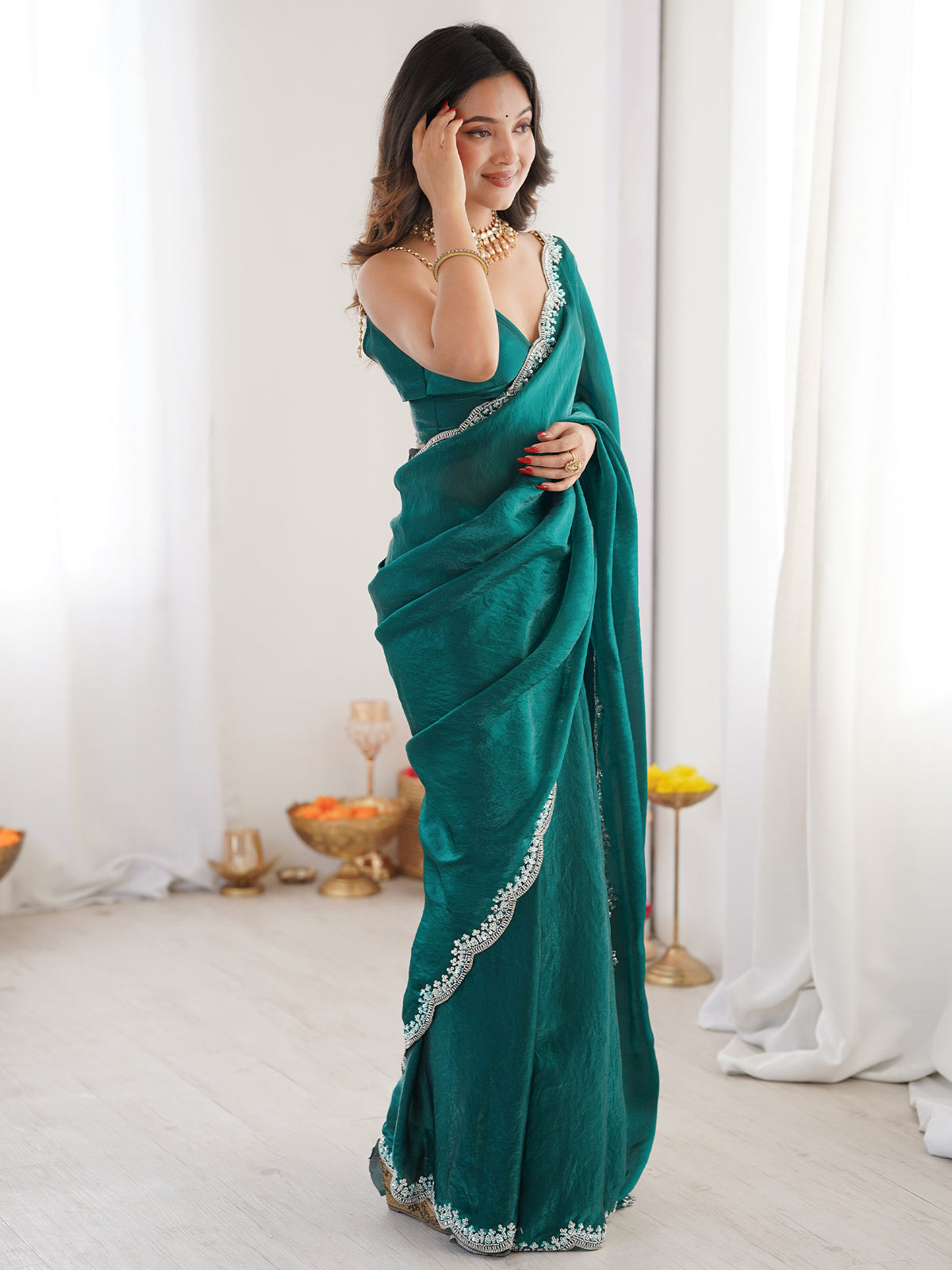 Teal Green Silk Blend saree – detail view 2