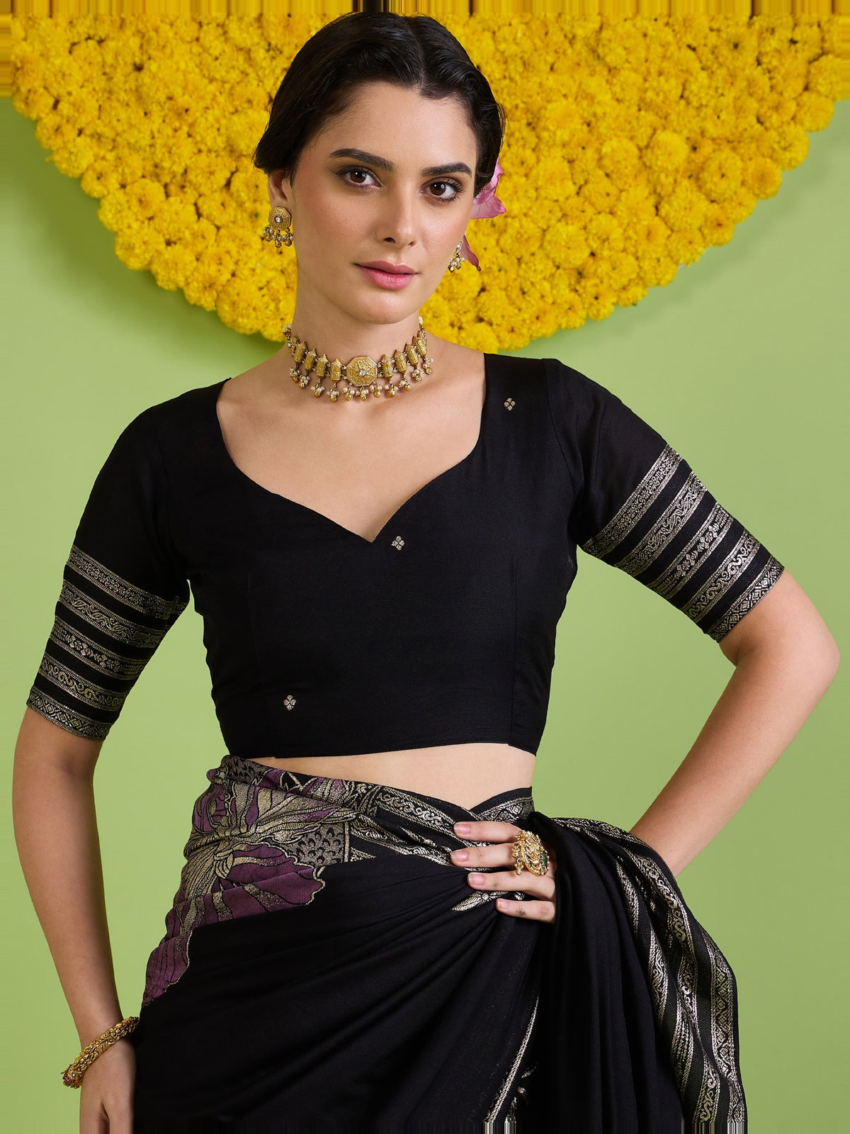 Black Silk Blend saree – detail view 2