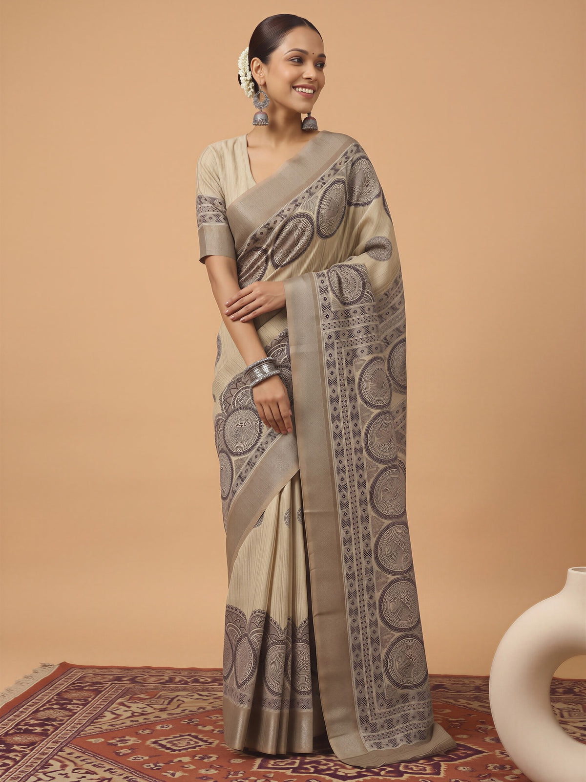 Beige Satin Silk saree – detail view 2