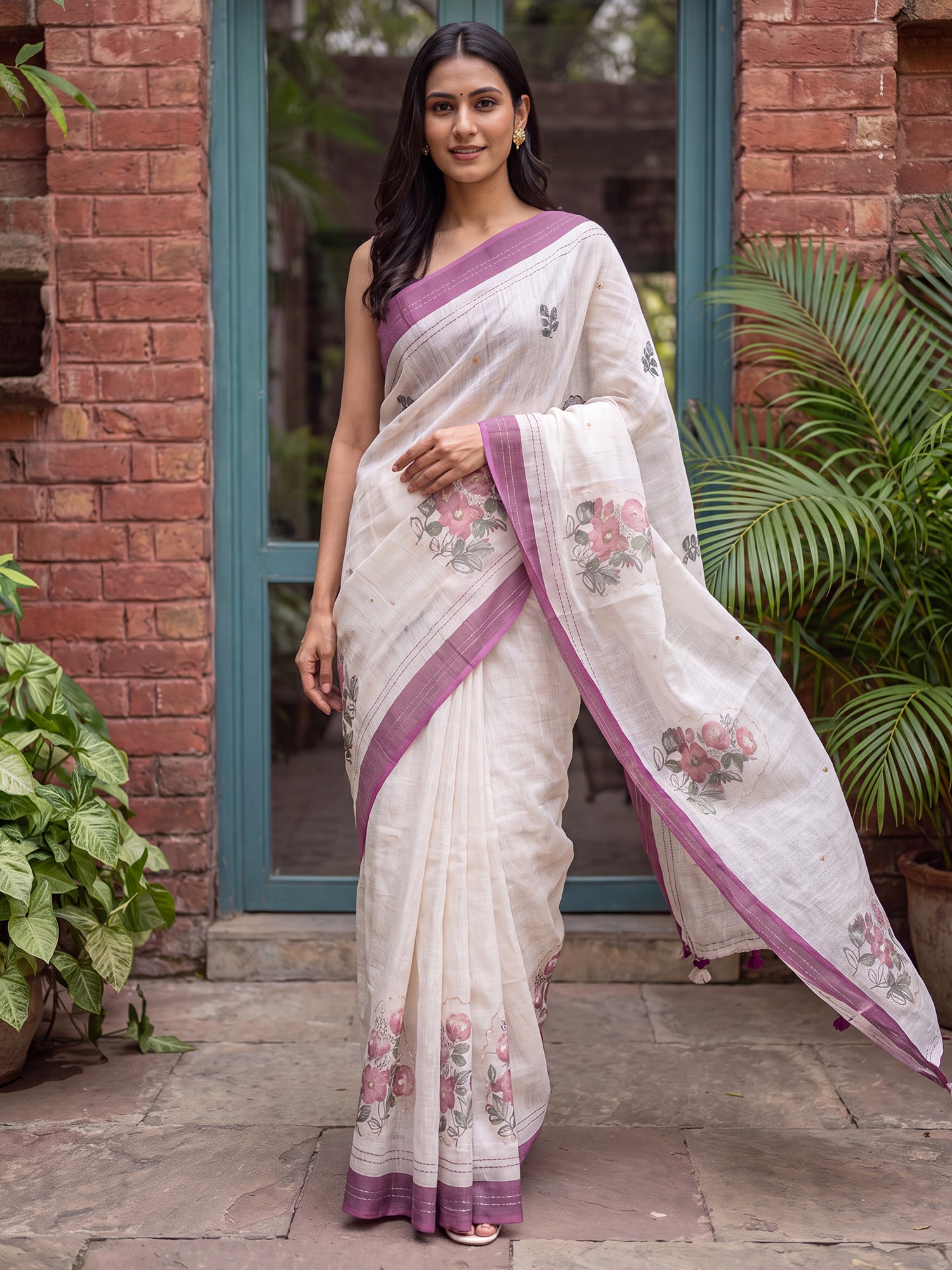 Off White Cotton Linen saree – detail view 3