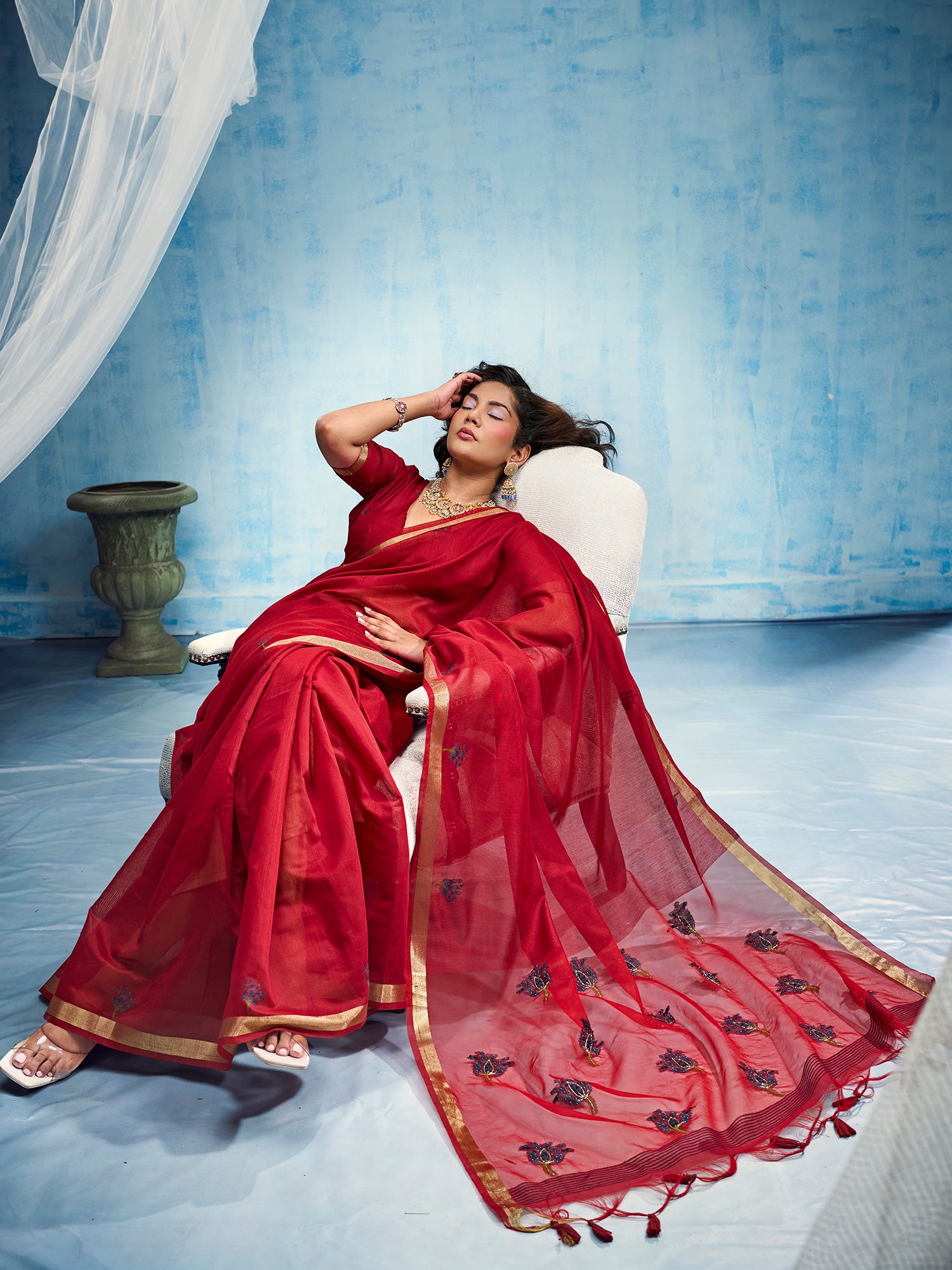 Red Muga Cotton saree – detail view 2