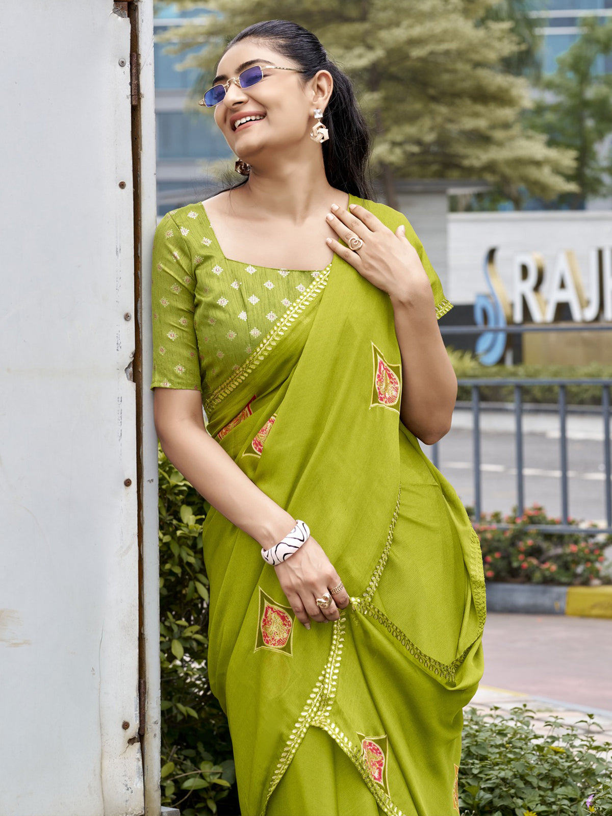 Olive chiffon saree view 3
