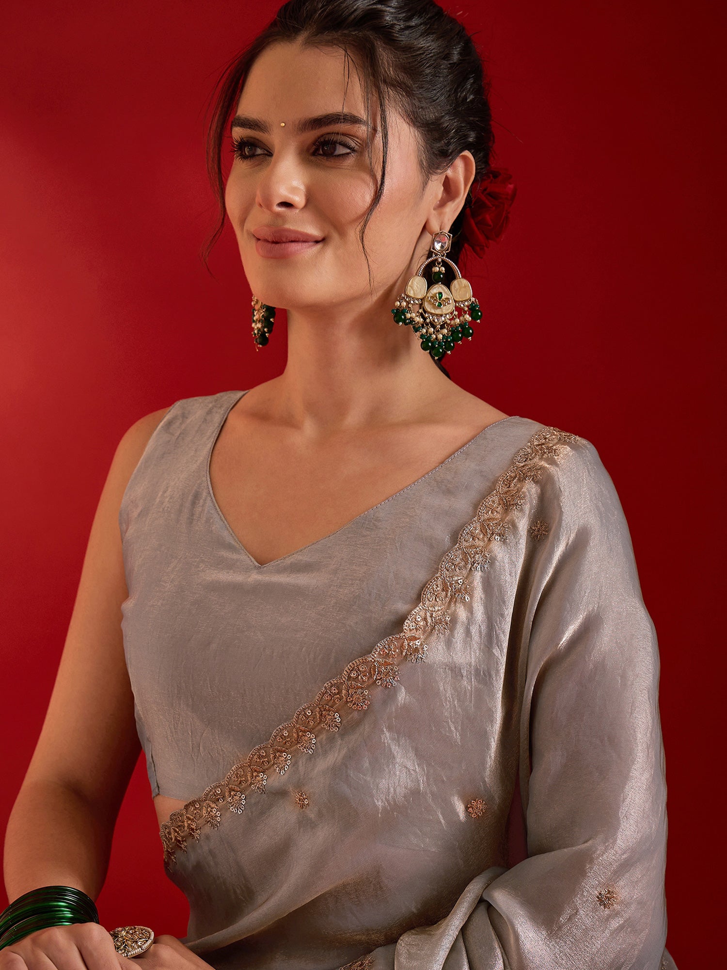 Beige Paper Silk saree – detail view 3