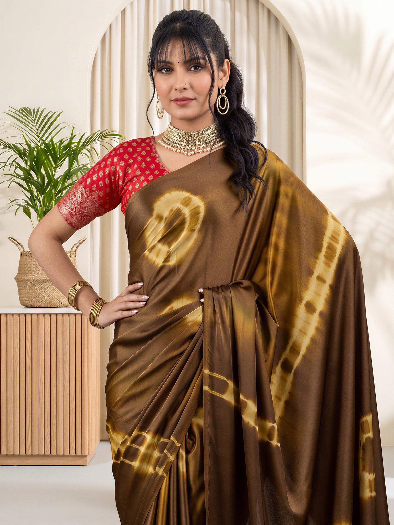 Brown Satin Silk saree – detail view 4