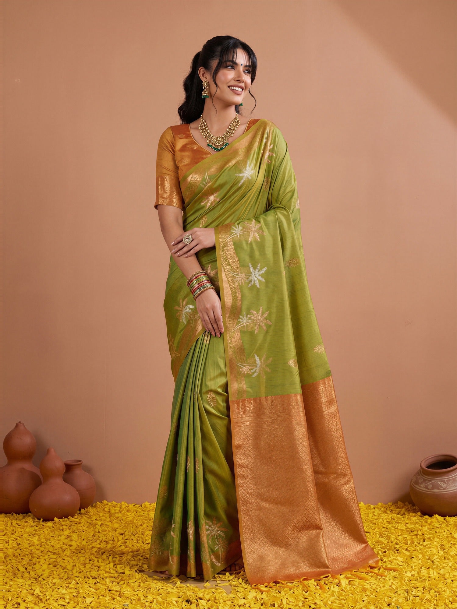 Light Green Tussar Silk saree – detail view 3