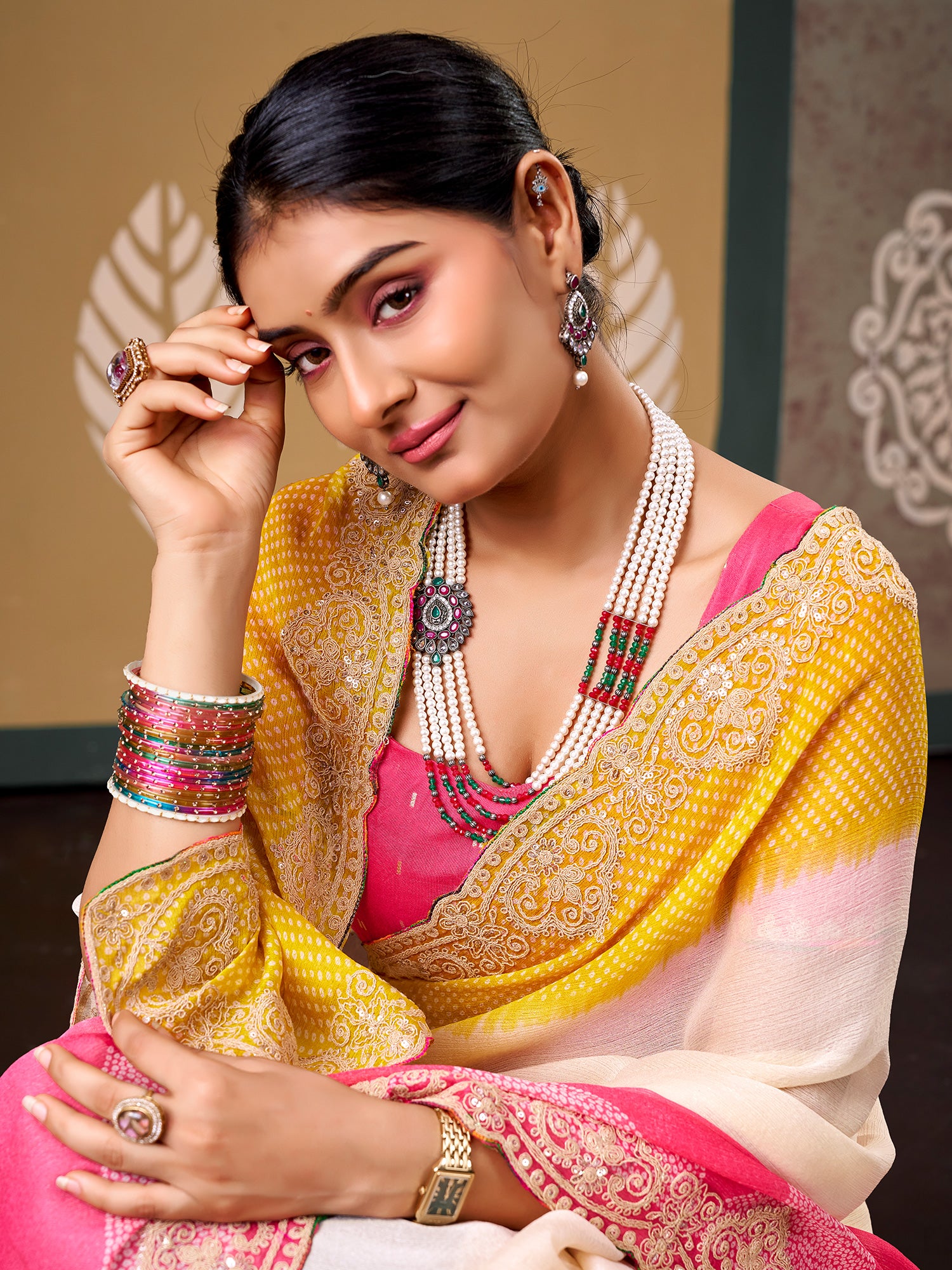 Cream Chiffon saree – detail view 2