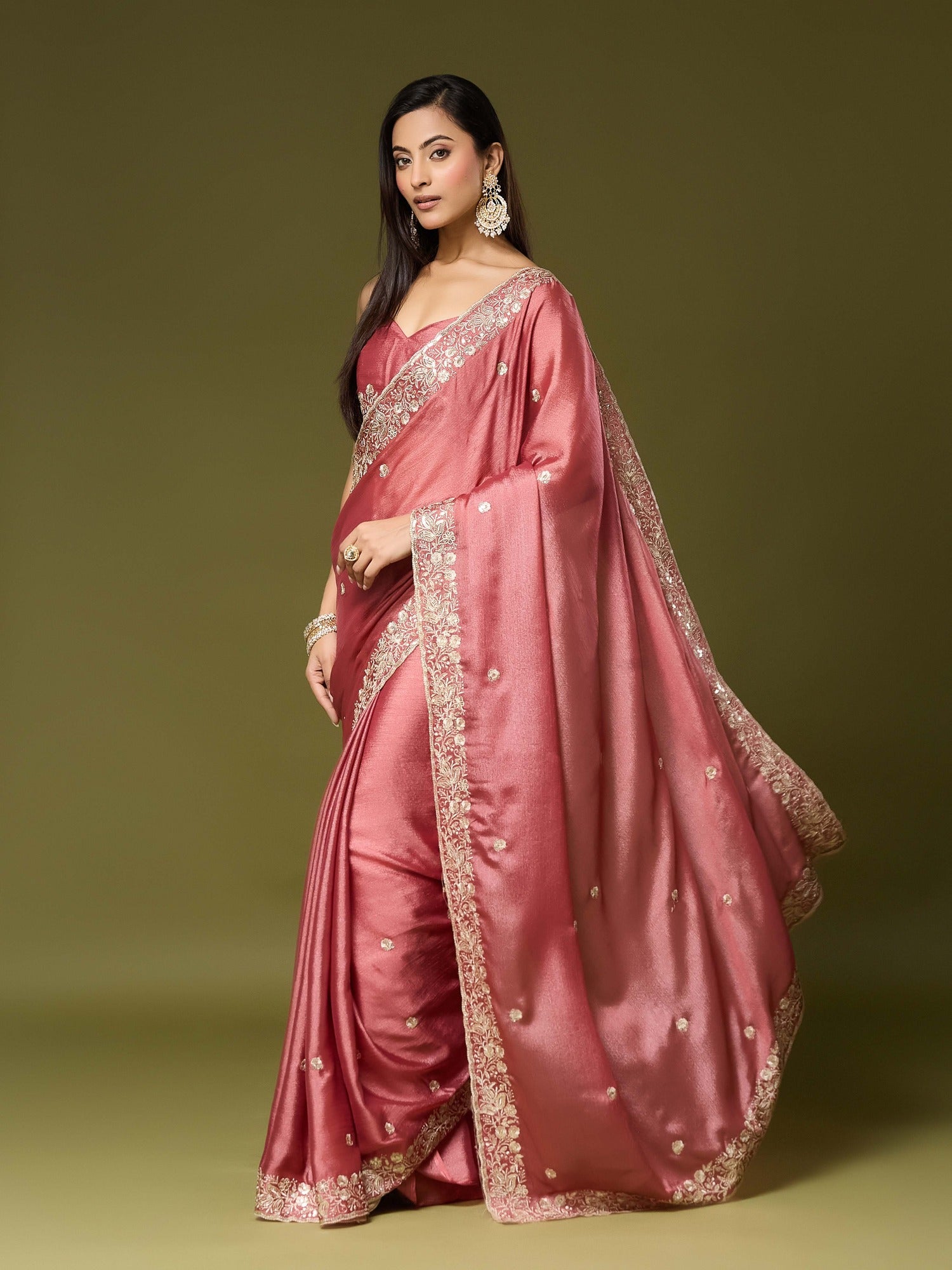 Peach Chinnon saree – detail view 3