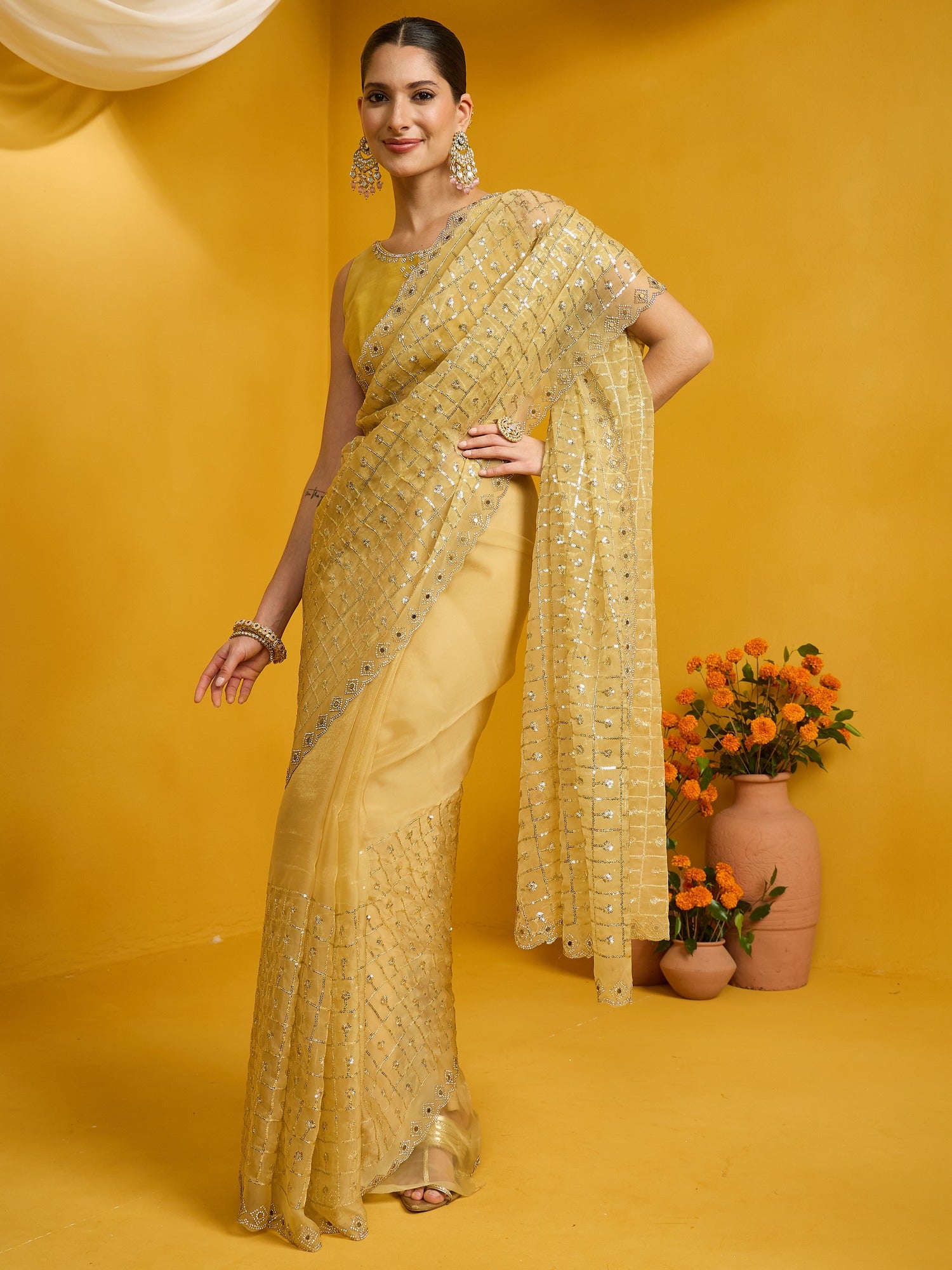 Yellow Soft Silk saree – detail view 2