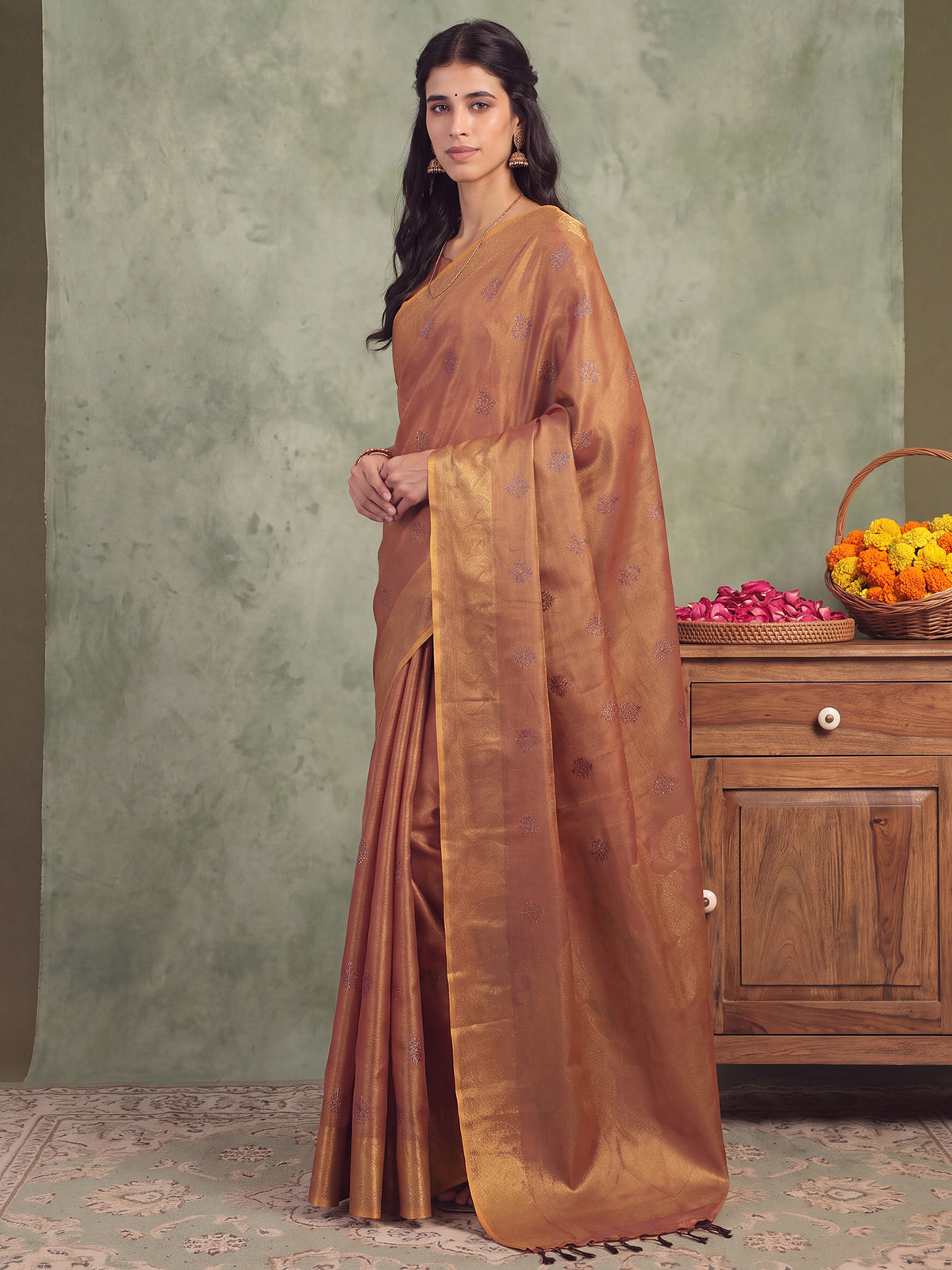 Copper Linen saree – detail view 2