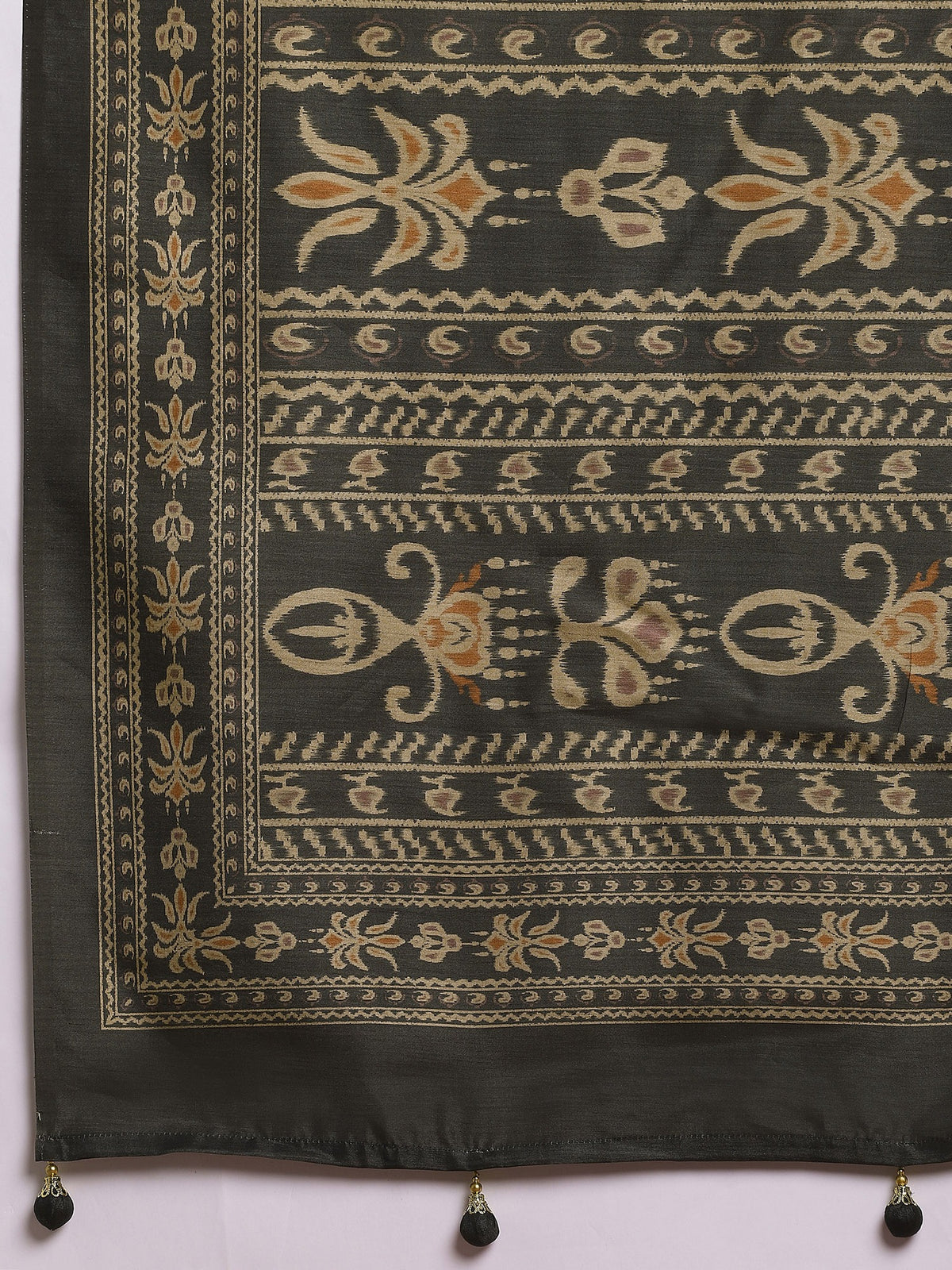 Olive Silk Blend saree – detail view 5