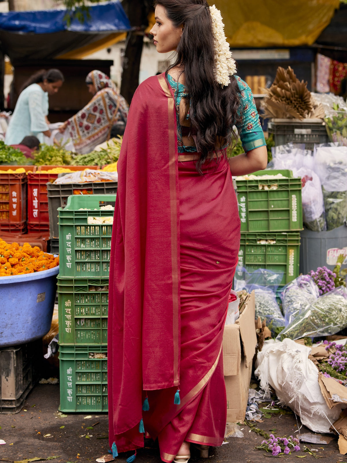 Red Cotton Blend saree – detail view 2