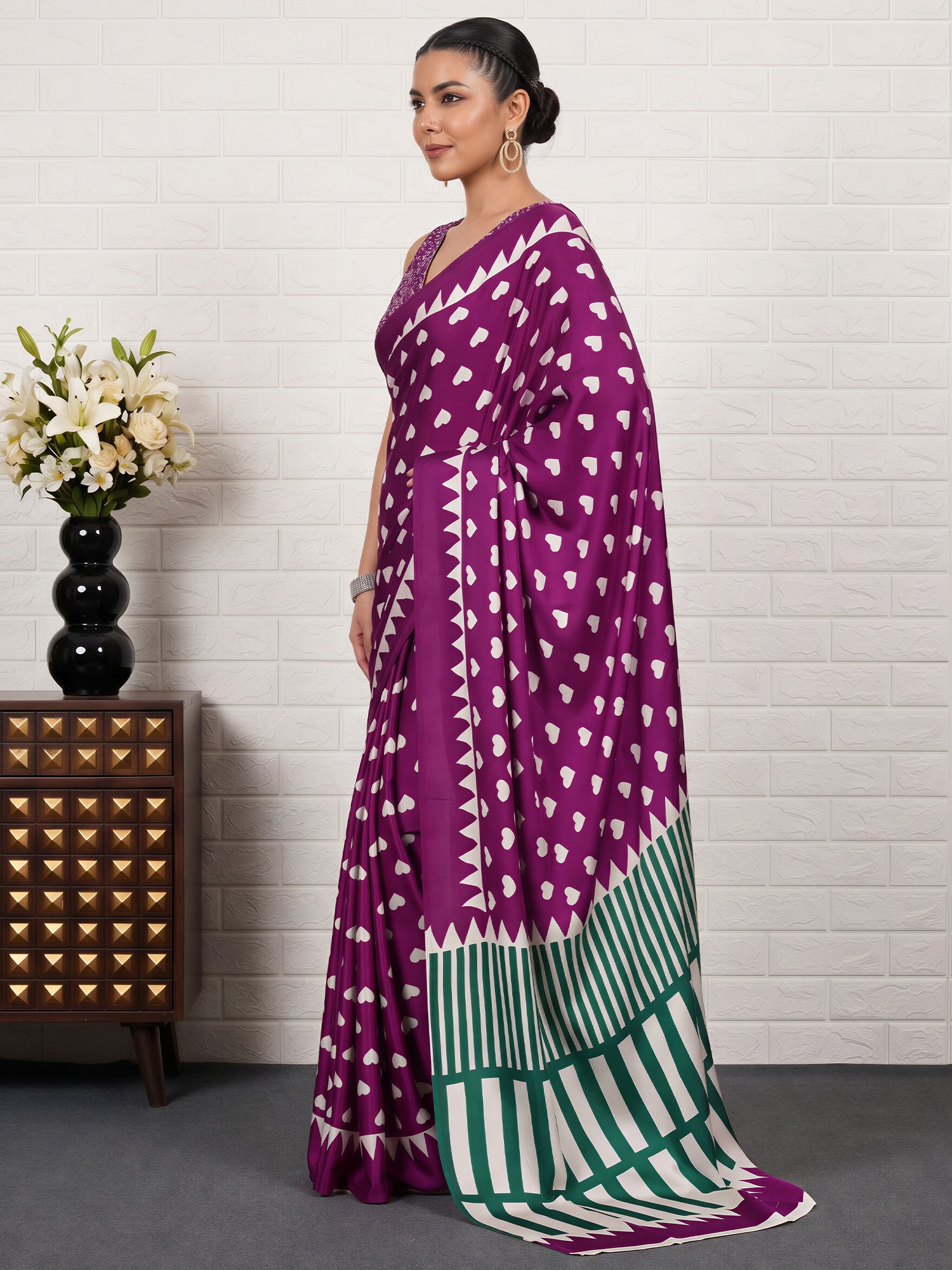 Purple Satin saree – detail view 2