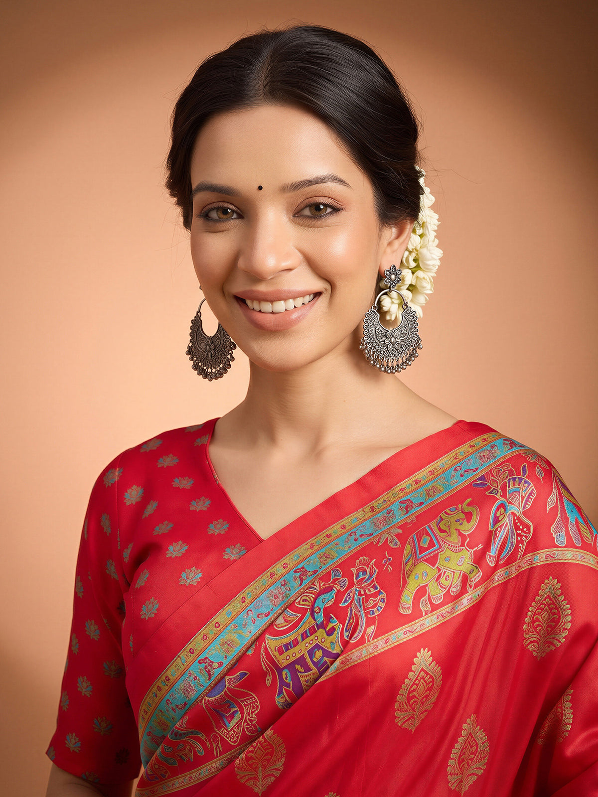 Red Silk Blend saree – detail view 4