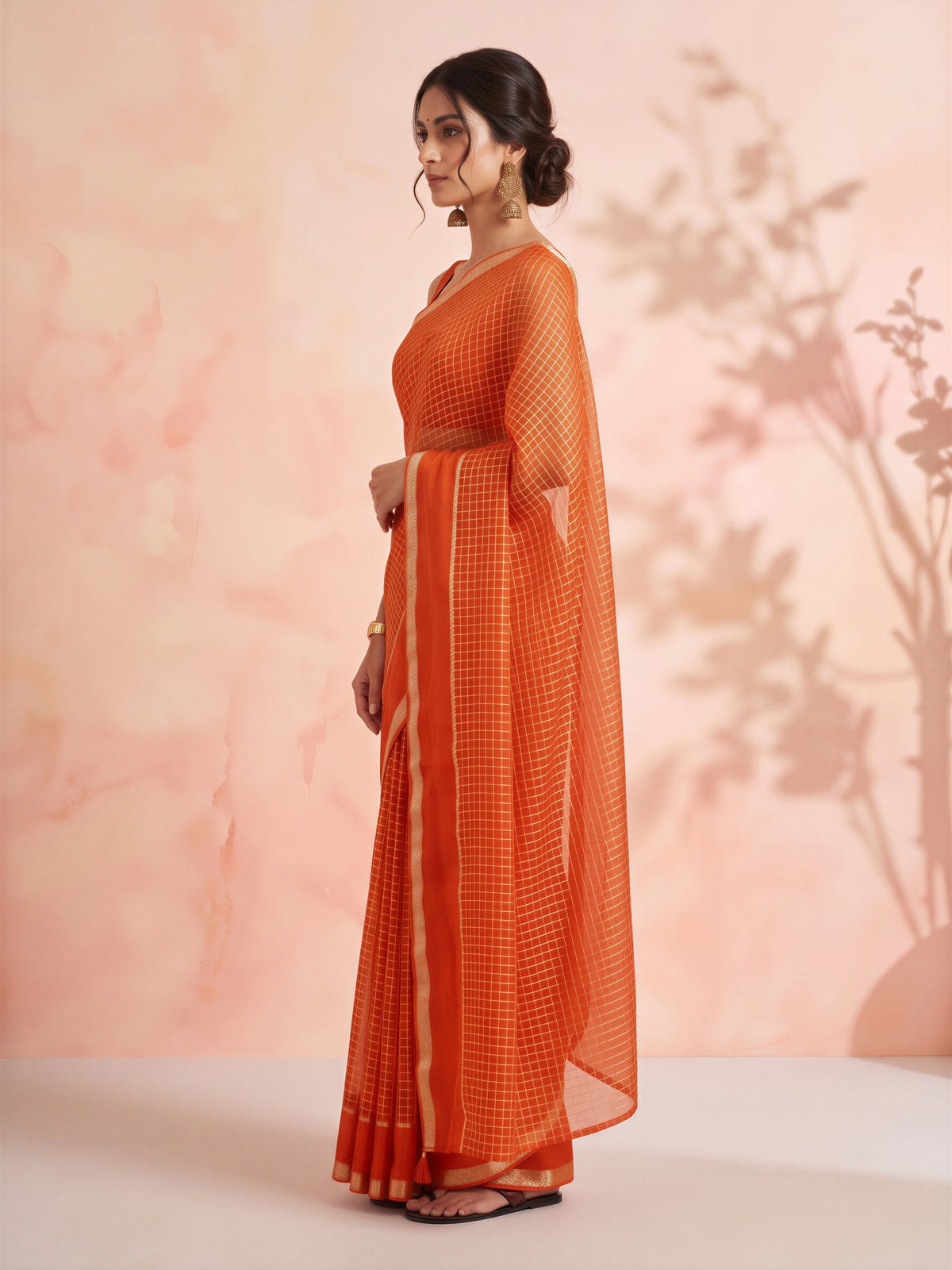 Orange Viscose saree – detail view 2