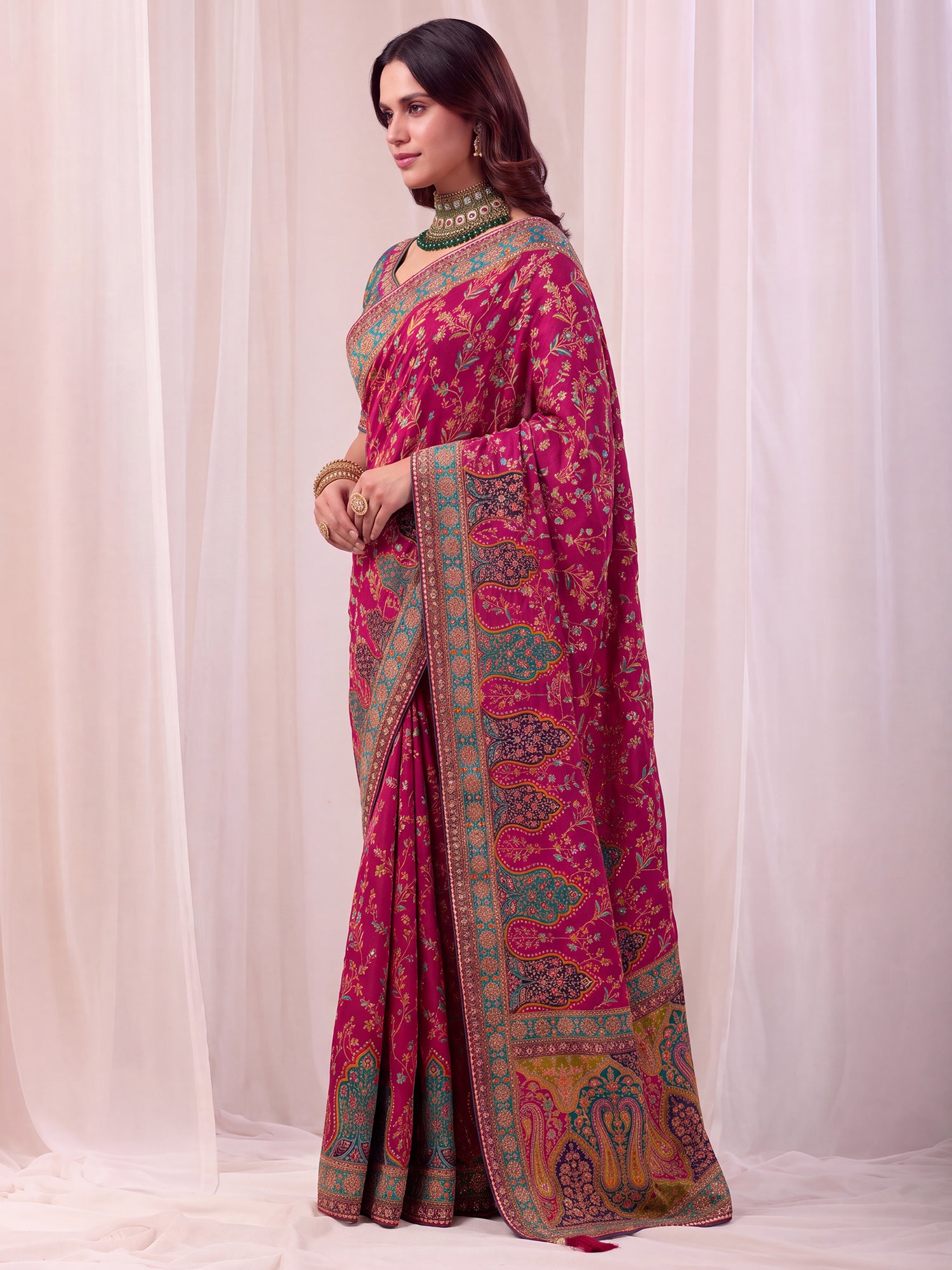 Pink Silk Blend saree – detail view 2