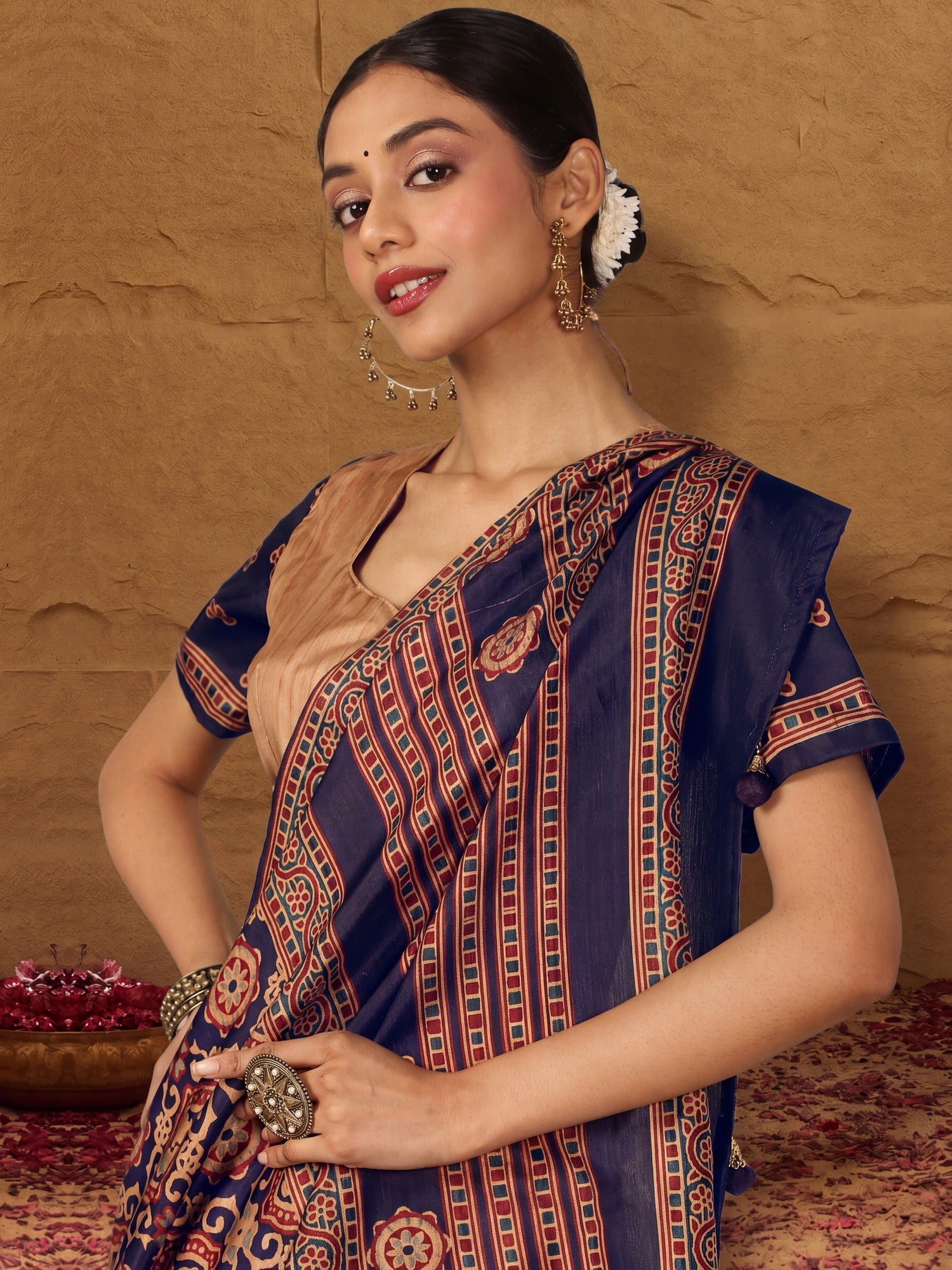 Navy Blue Silk Blend saree – detail view 3