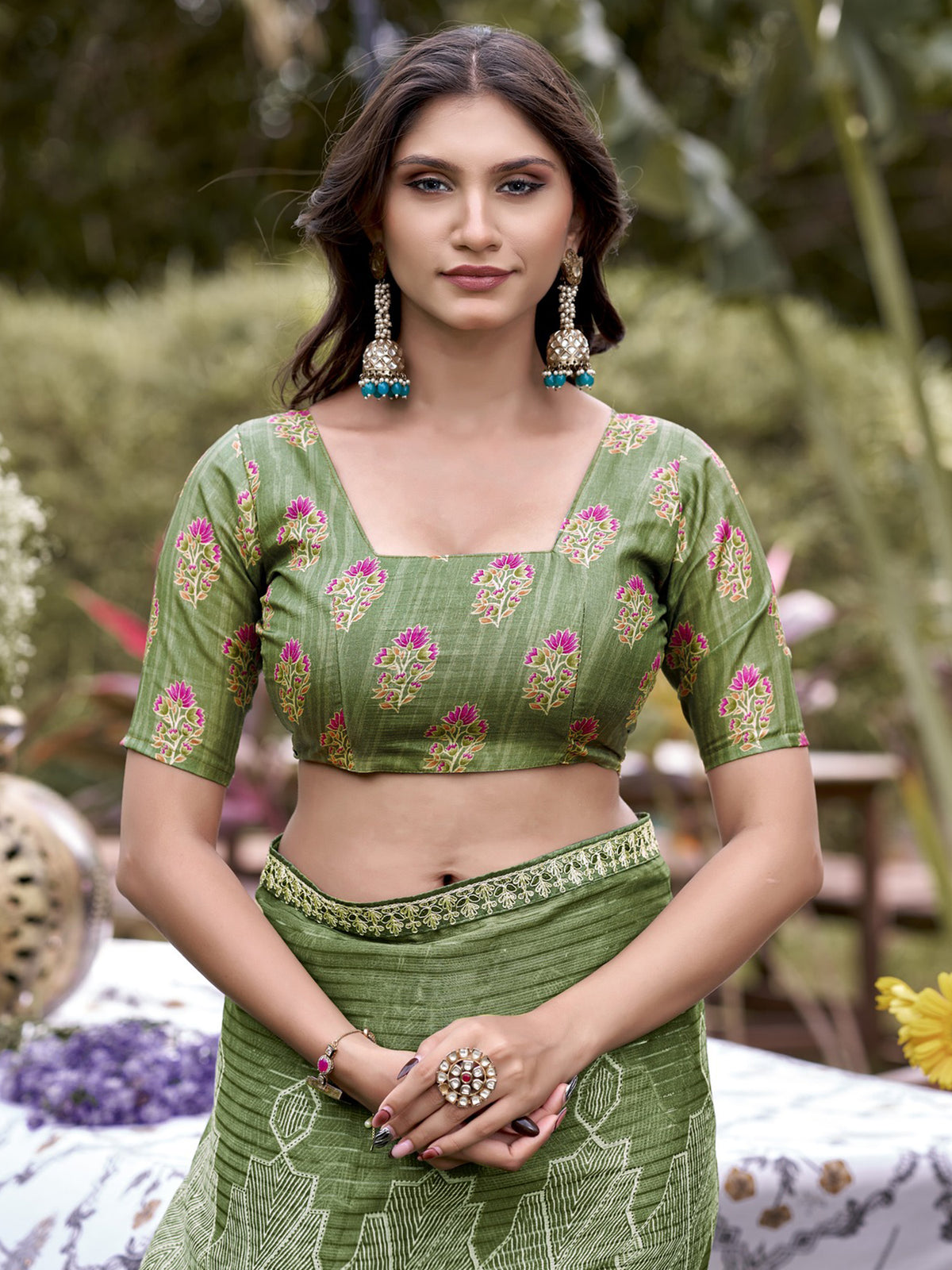 Sea Green Chiffon saree – detail view 1