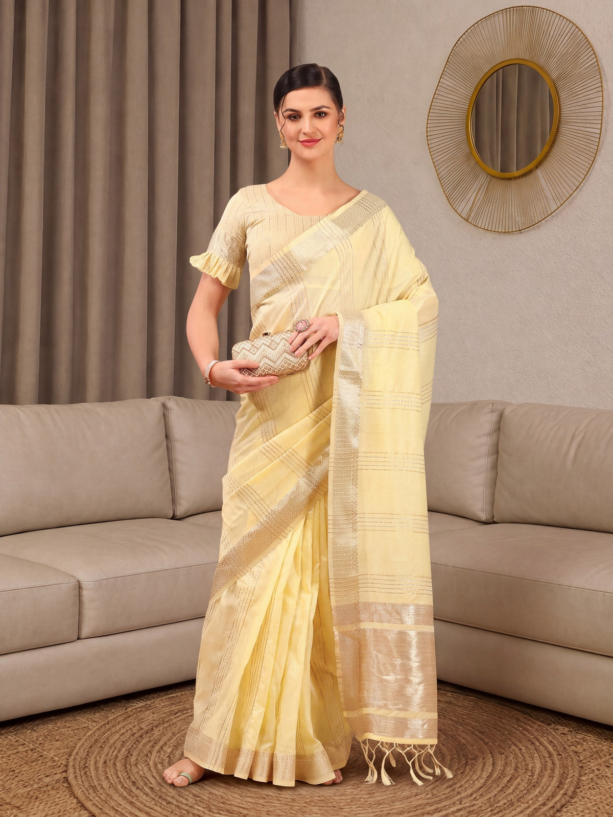 Yellow Linen saree – detail view 2