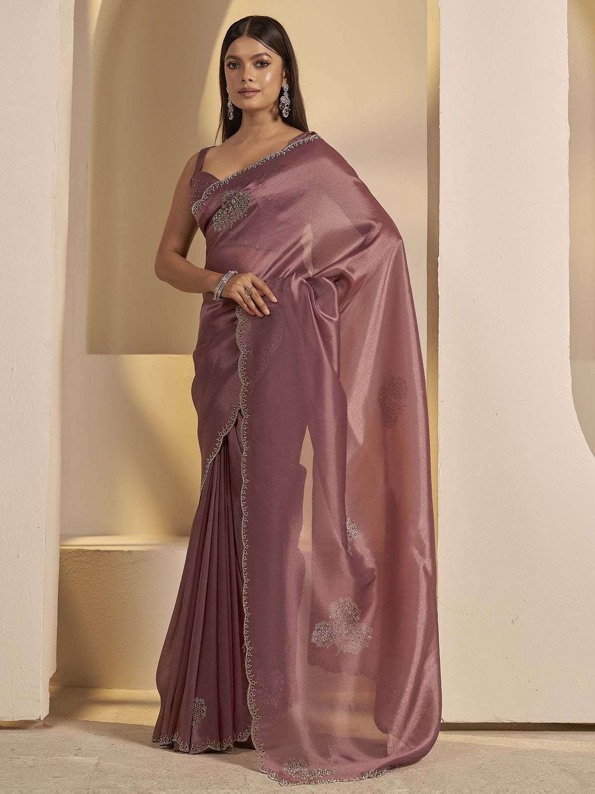 Mauve organza saree view 2